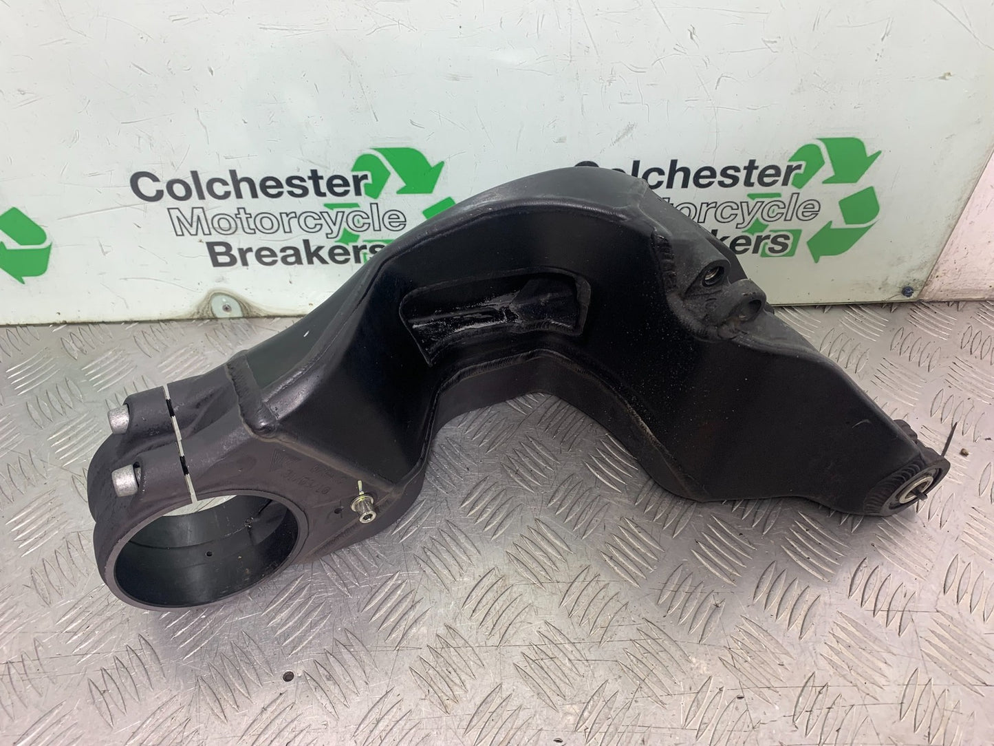 DUCATI 1198 S SWINGARM YEAR 2009-2011 (CMB1219)