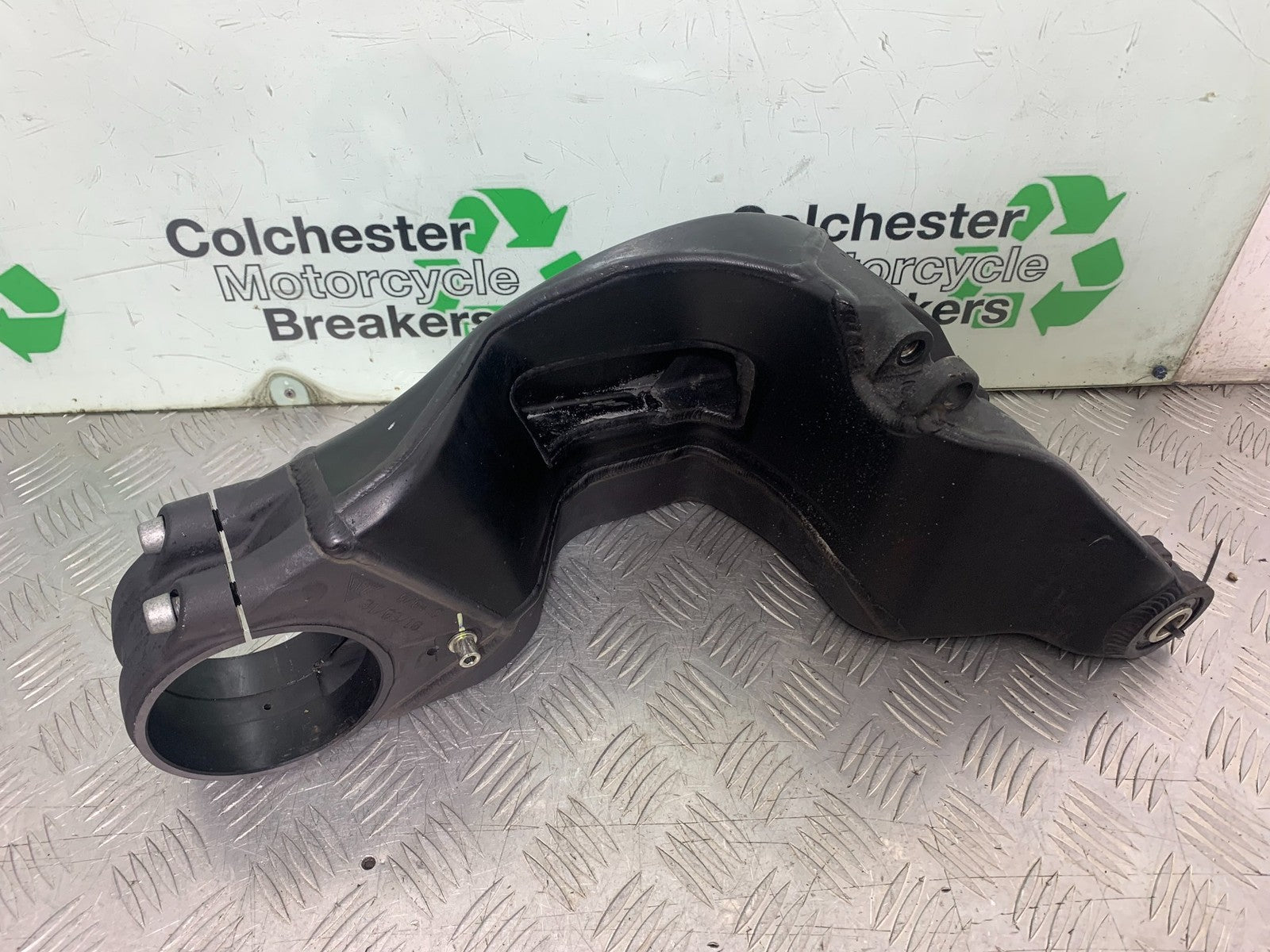 DUCATI 1198 S SWINGARM YEAR 2009-2011 (CMB1219)