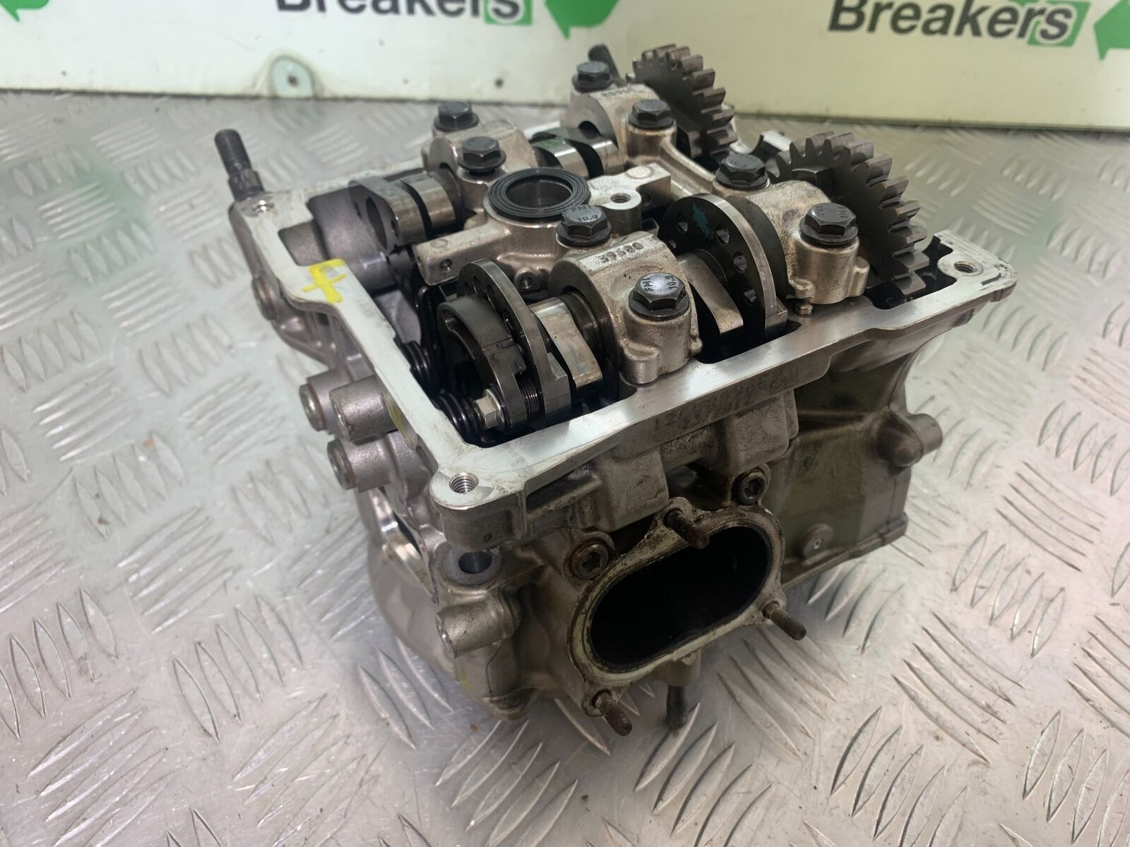 DUCATI 1199 PANIGALE FRONT CYLINDER HEAD AND CAMS  YEAR 2012-2014 (CMB1047)
