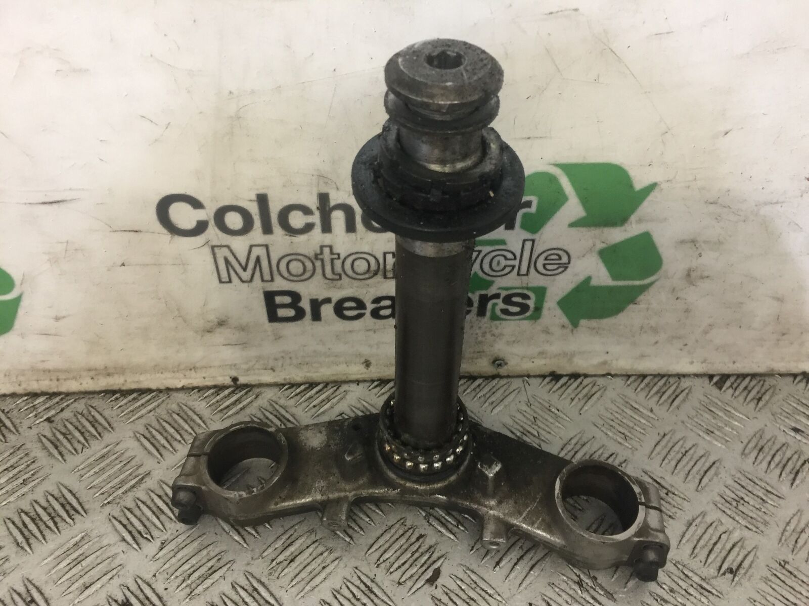KAWASAKI ER6 F BOTTOM YOKE  YEAR 2006-2008 (STOCK 723)