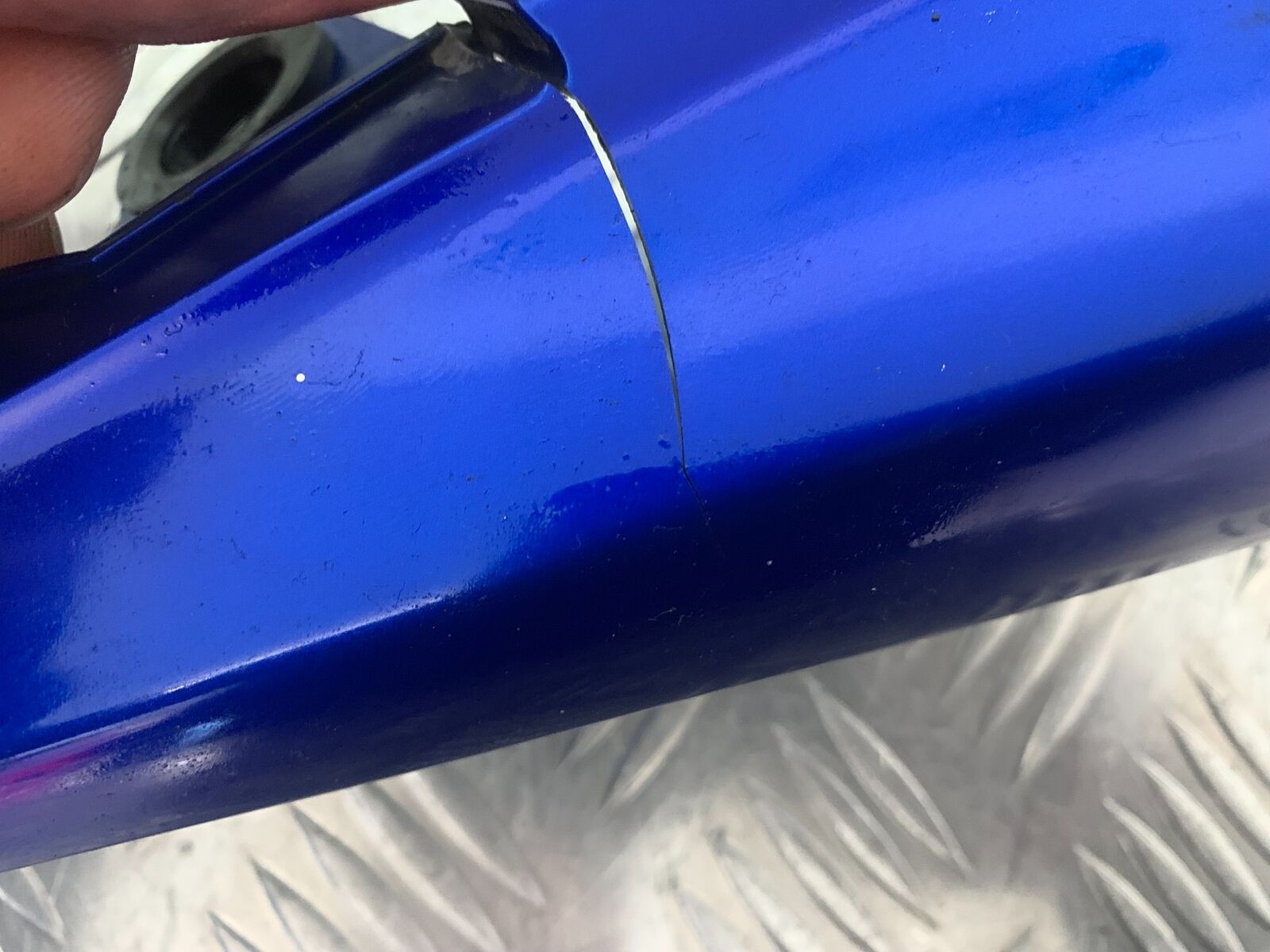 SUZUKI SV1000 SV 1000 K4 RIGHT SIDE PANEL  YEAR 2004 (STOCK 990)