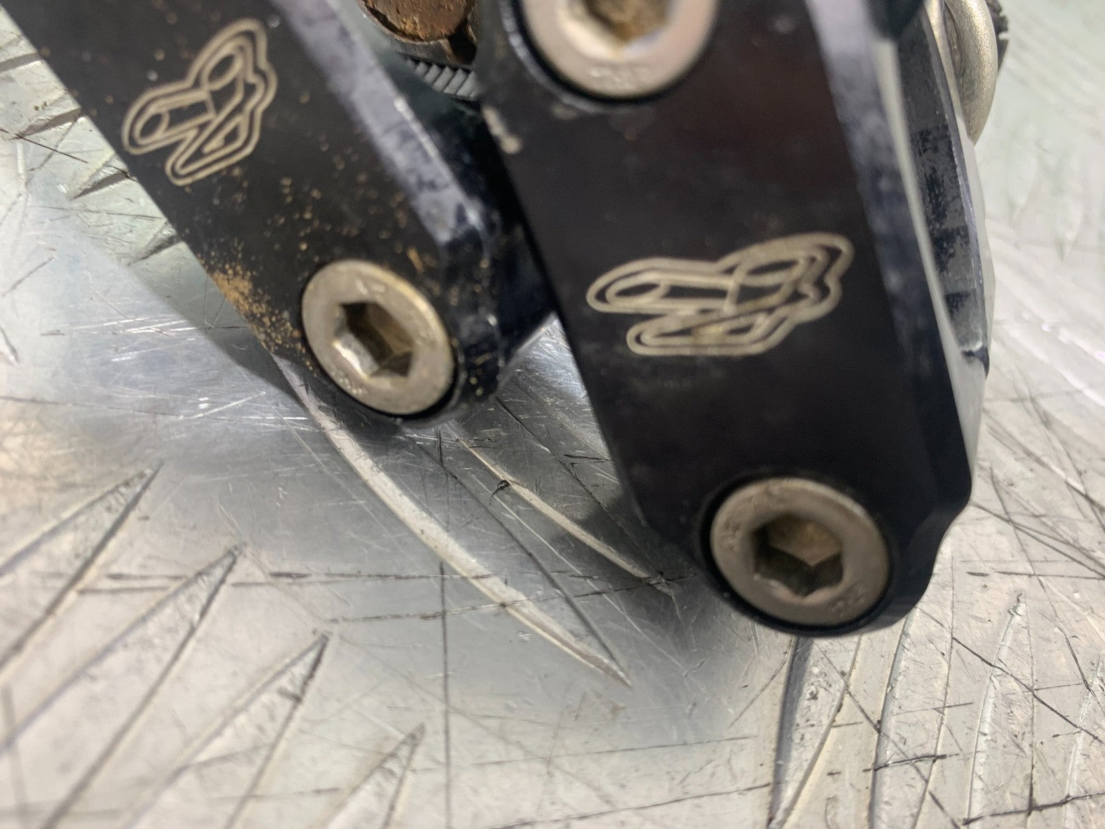 KAWASAKI KXF450 KXF 450 HANDLEBAR RISERS YEAR 2013 CMB1217)