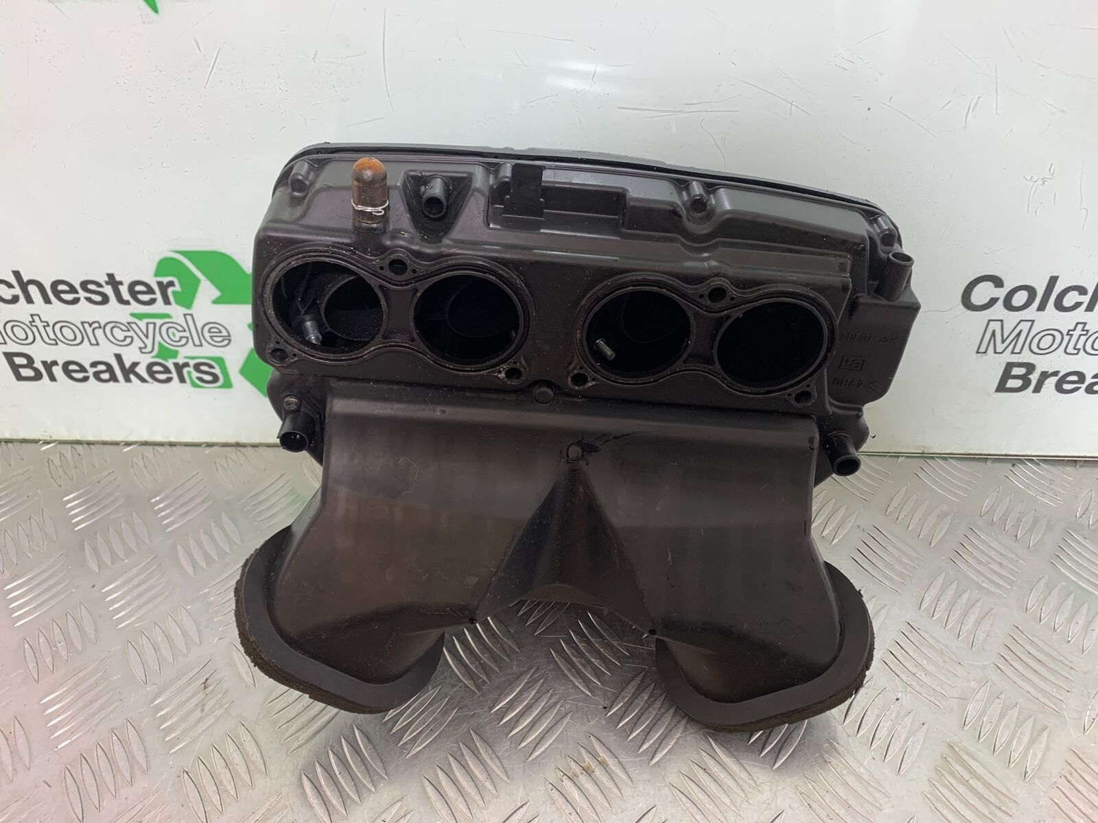 SUZUKI GSXR1000 GSXR 1000 AIRBOX   2009-2016 (CMB1049)