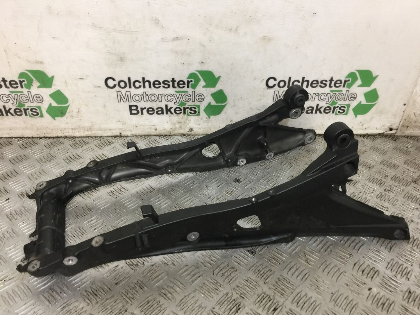 HONDA VFR1200 VFR 1200 FA REAR SUBFRAME YEAR 2010-11  (STOCK 793)