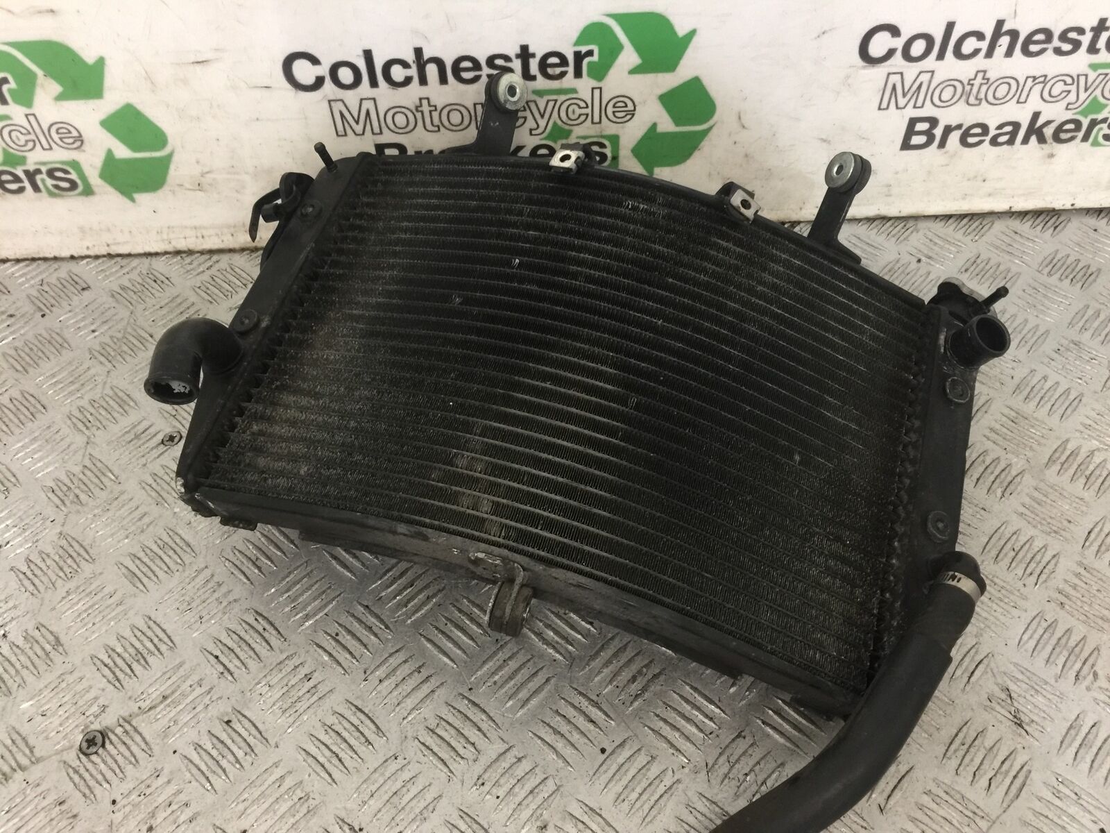YAMAHA YZF R1 5VY RADIATOR   YEAR 2004-2006 (STOCK 748)