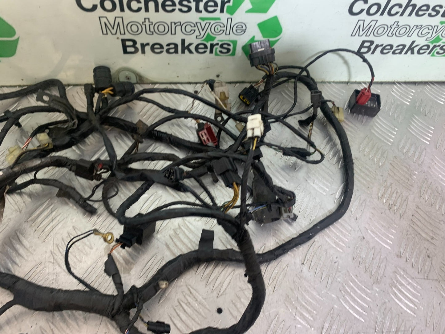 KAWASAKI ZX9R ZX9 E1 WIRING LOOM (SOLD AS PARTS)    YEAR 2000-01 (CMB1171)