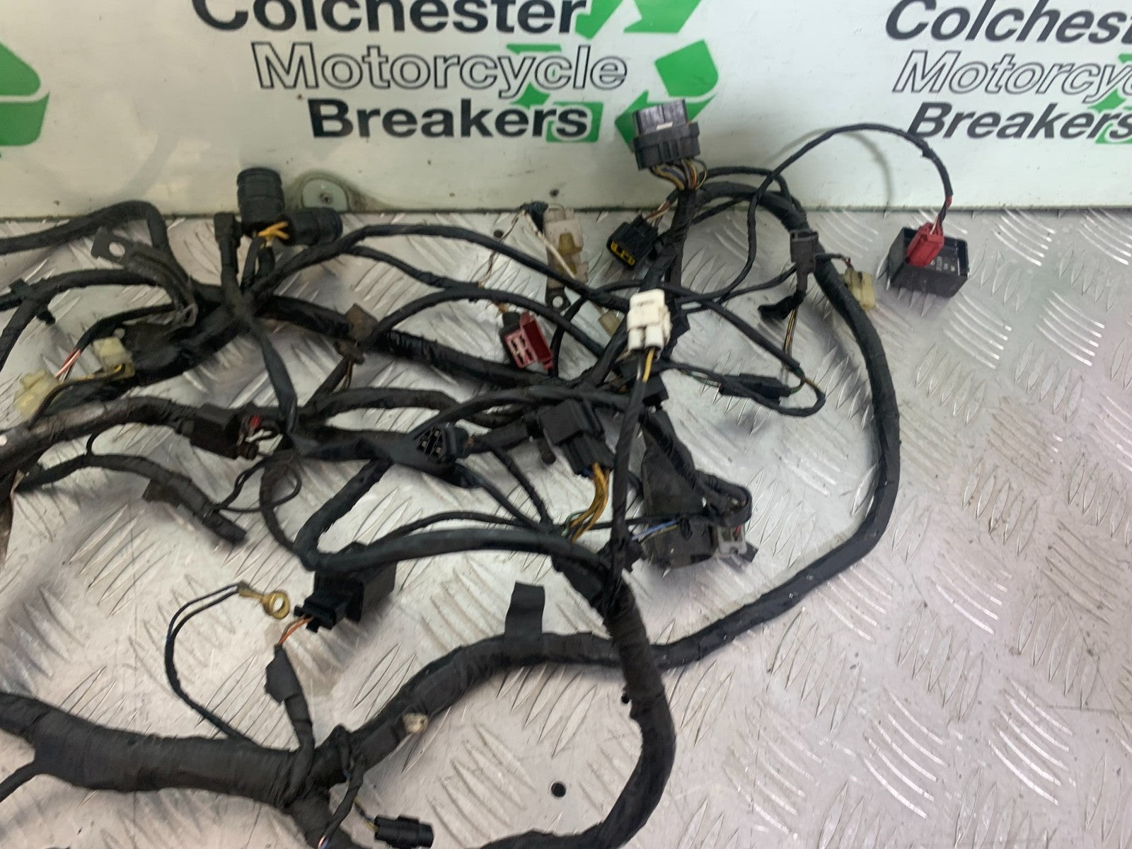 KAWASAKI ZX9R ZX9 E1 WIRING LOOM (SOLD AS PARTS)    YEAR 2000-01 (CMB1171)
