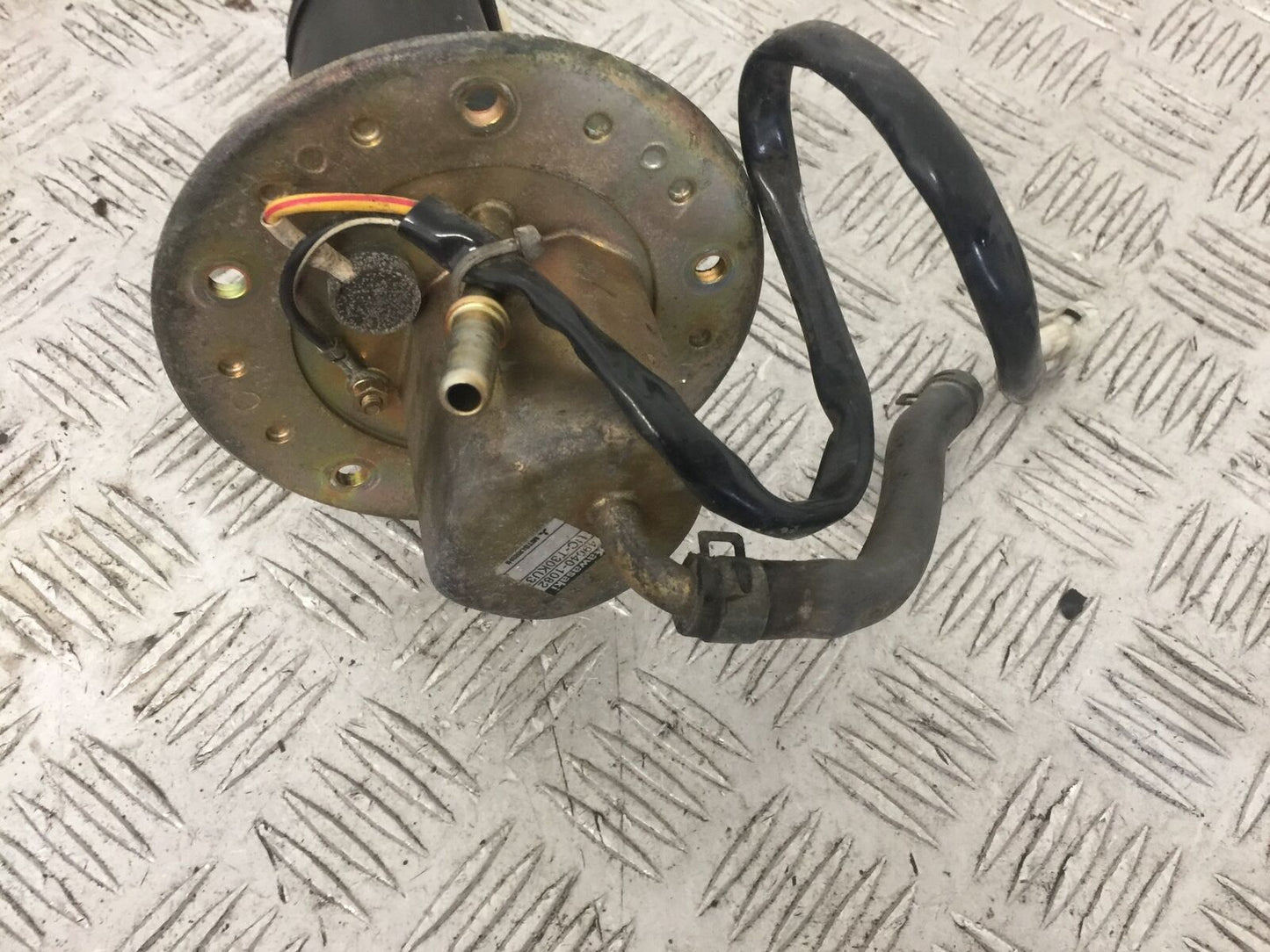 KAWASAKI Z750 Z 750 PETROL PUMP  YEAR 2004-2006  (STOCK 871)