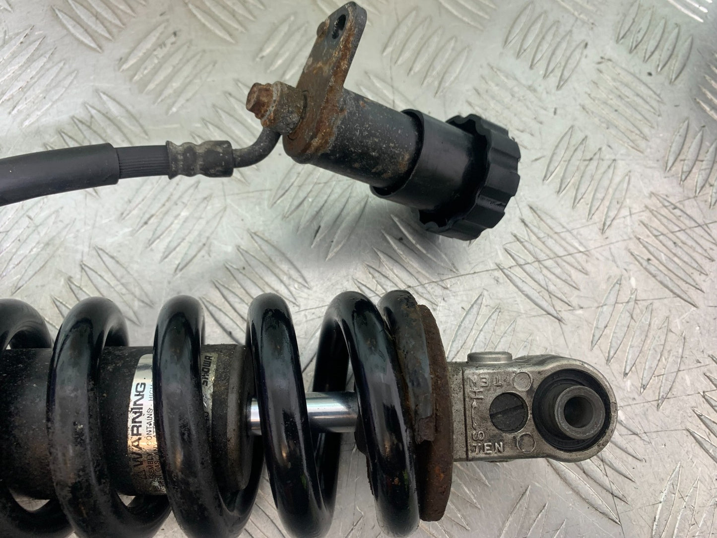 TRIUMPH 1050 SPRINT GT REAR SHOCK  YEAR 2010-2016 (CMB1250)