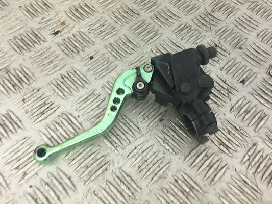 KAWASAKI ZX6R ZX6 G CLUTCH LEVER AND BRACKET  YEAR 1998-99 (STOCK 582)