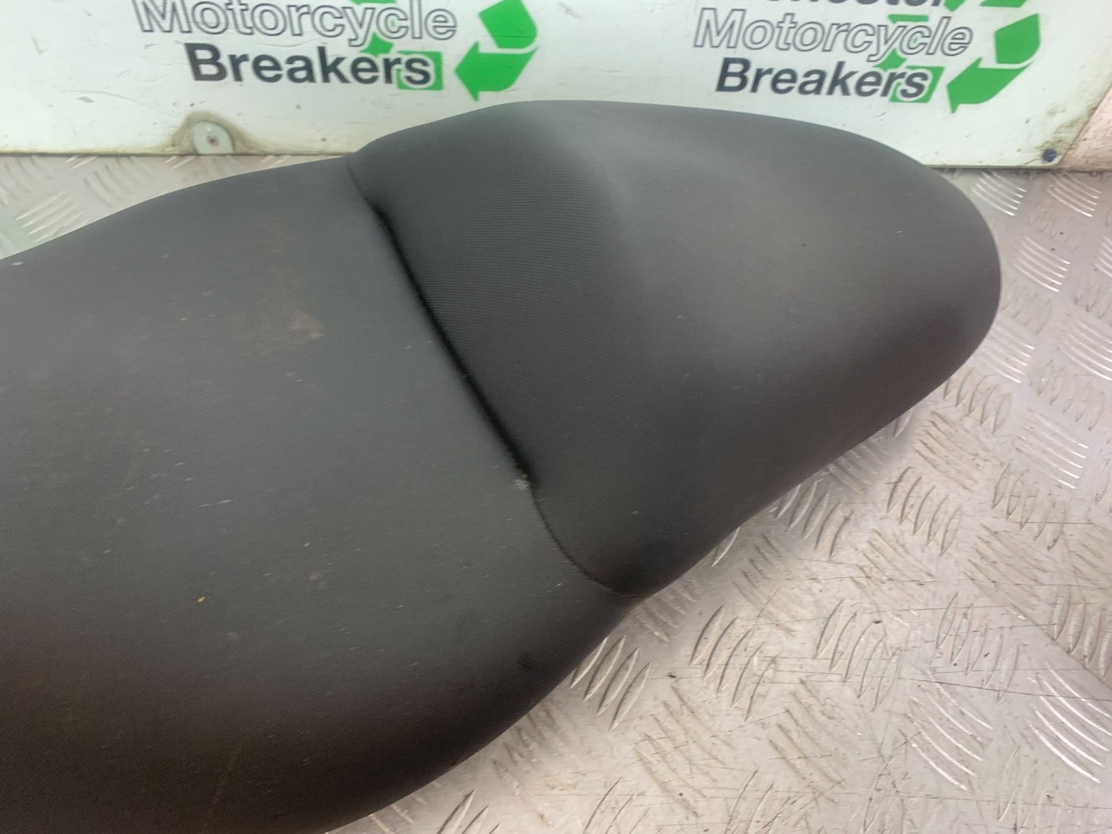 KAWASAKI 650 VERSYS SEAT YEAR 2015-2018 (CMB1288)
