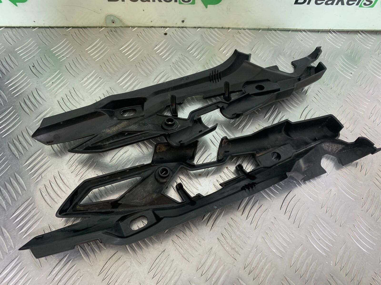 TRIUMPH TIGER 800 XC LEFT AND RIGHT SIDE INFILL PANELS  YEAR 2011-2014 (CMB1022)