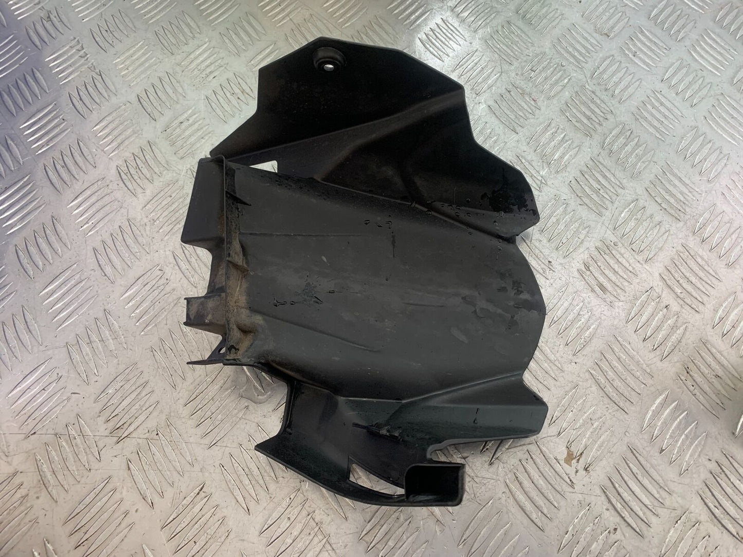 KAWASAKI Z650 ER650 KNFAN HUGGER YEAR 2022-2024 (CMB1112)