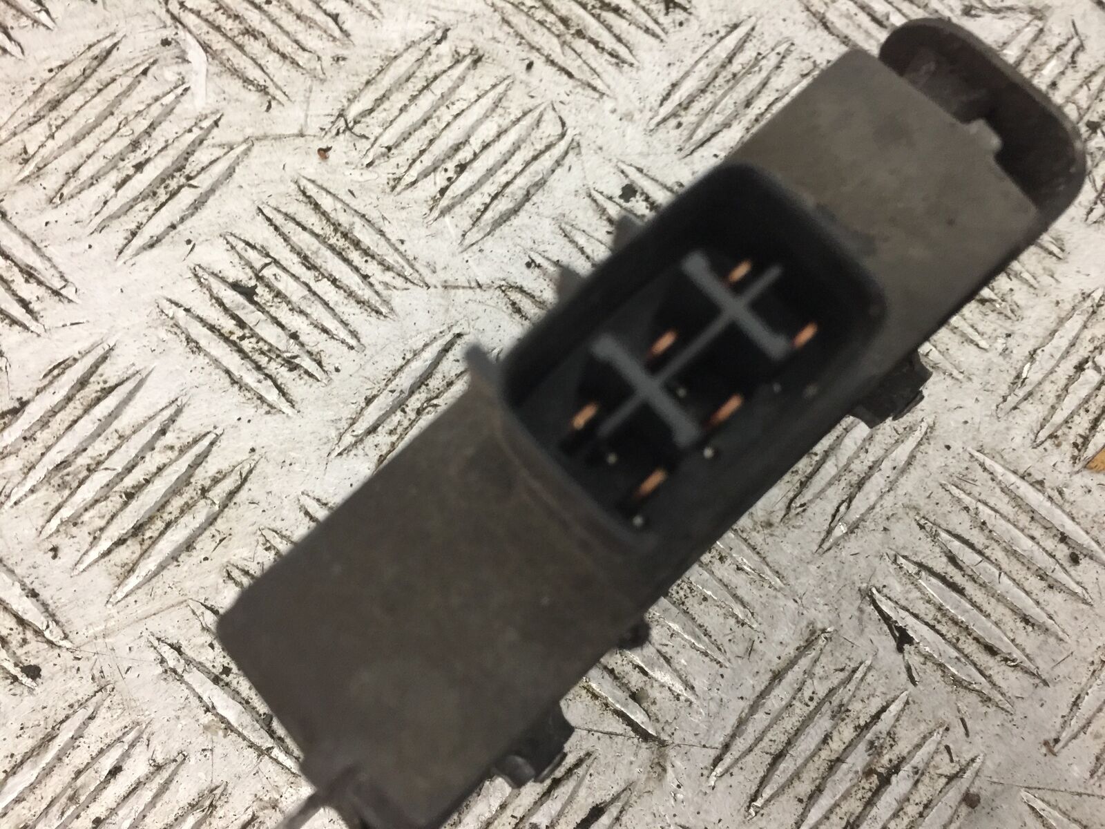KAWASAKI Z1000 REGULATOR  YEAR 2007-2009 (STOCK 763)