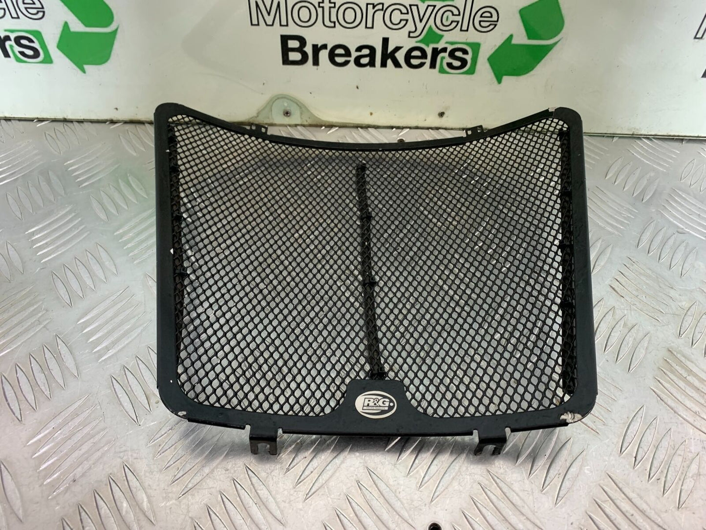 SUZUKI GSXR1000 GSXR 1000 RADIATOR GUARD   2009-2016 (CMB1049)