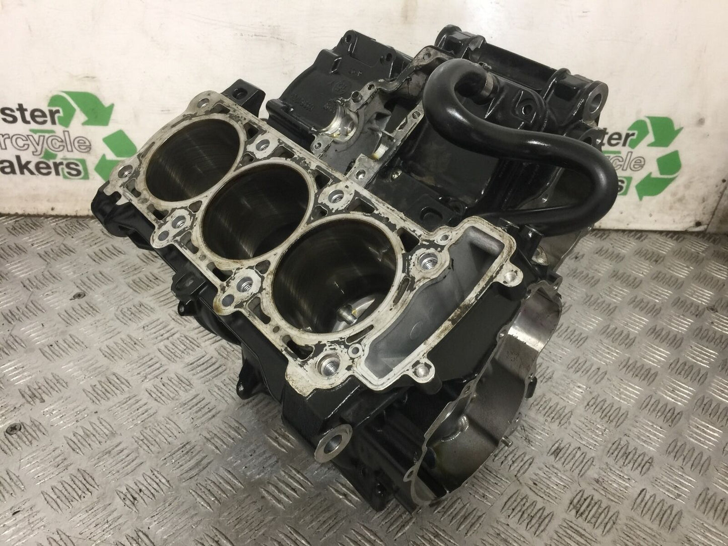 MV AGUSTA TURISMO VELOCE 800 ENGINE CRANK CASINGS   YEAR 2017 (STOCK 885)