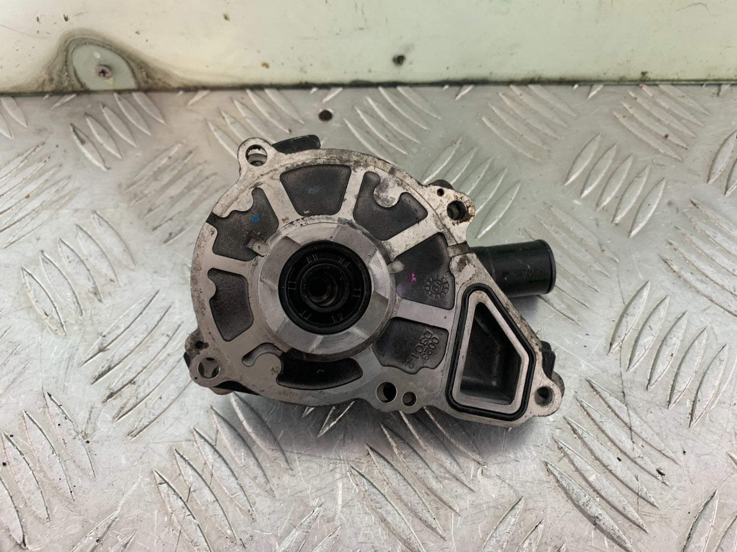 KAWASAKI NINJA 650 WATER PUMP AND HOUSING YEAR 2017-2019