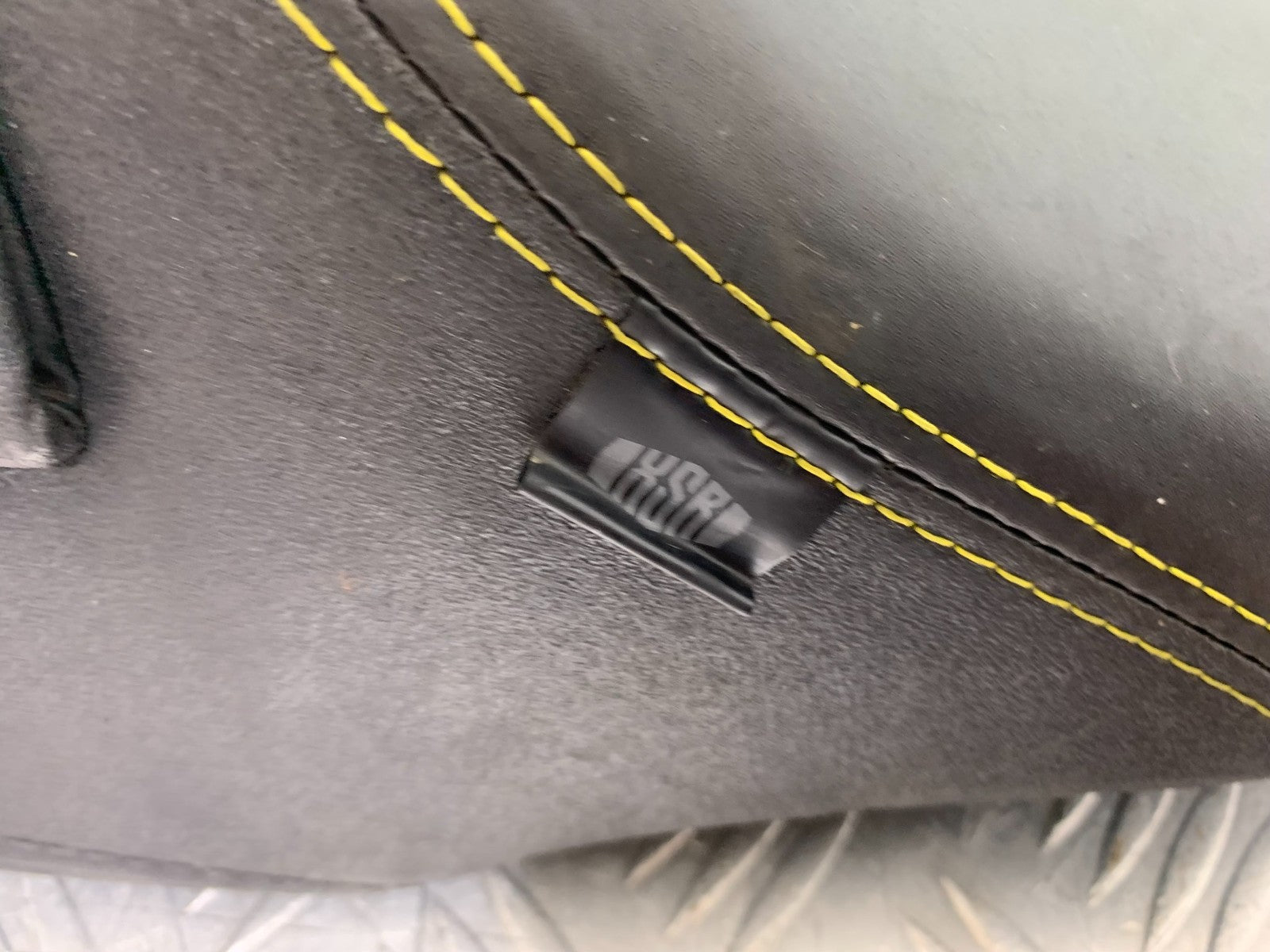 YAMAHA XSR900 XSR 900 SEAT  YEAR 2022-2024 (CMB1215)