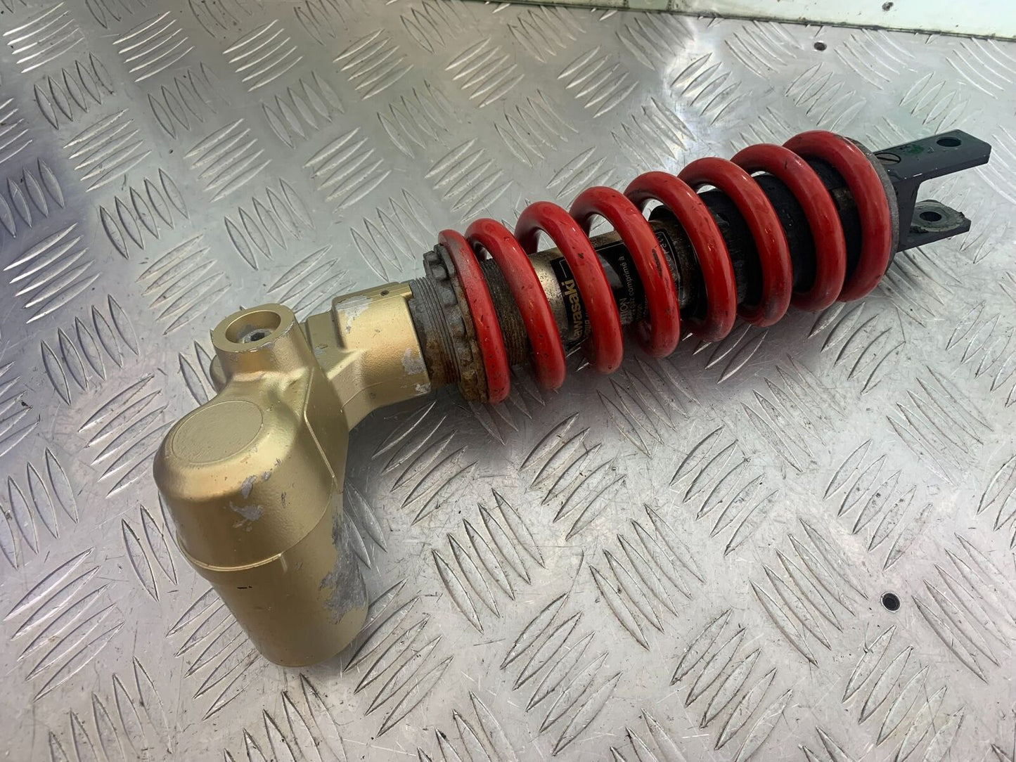 KAWASAKI Z1000 Z 1000 REAR SHOCK  YEAR 2003-2006 (CMB1099)