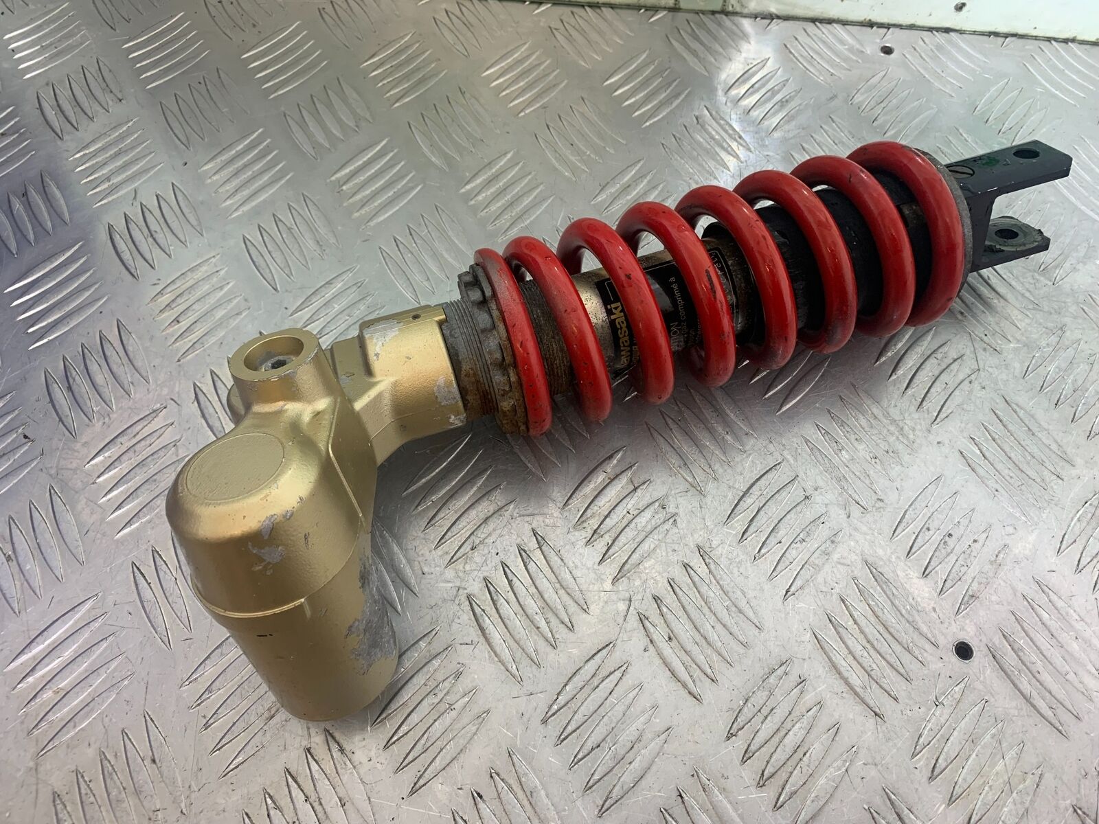 KAWASAKI Z1000 Z 1000 REAR SHOCK  YEAR 2003-2006 (CMB1099)
