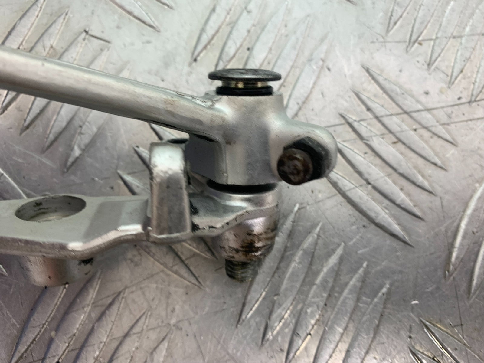 DUCATI 996 SPS 748 916 998 BRAKE PEDAL AND MOUNT 1999-2000 (CMB1209)