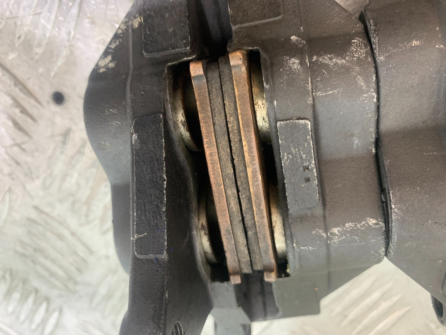 KAWASAKI ZX9R ZX9 E1 FRONT CALIPERS   YEAR 2000-01 (CMB1171)