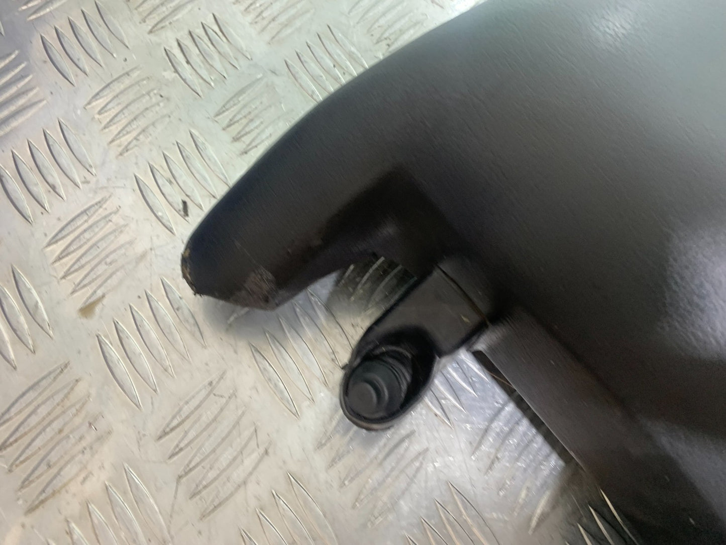 BMW R850 R R850R REAR SEAT YEAR 1994-2002 (CMB1170)
