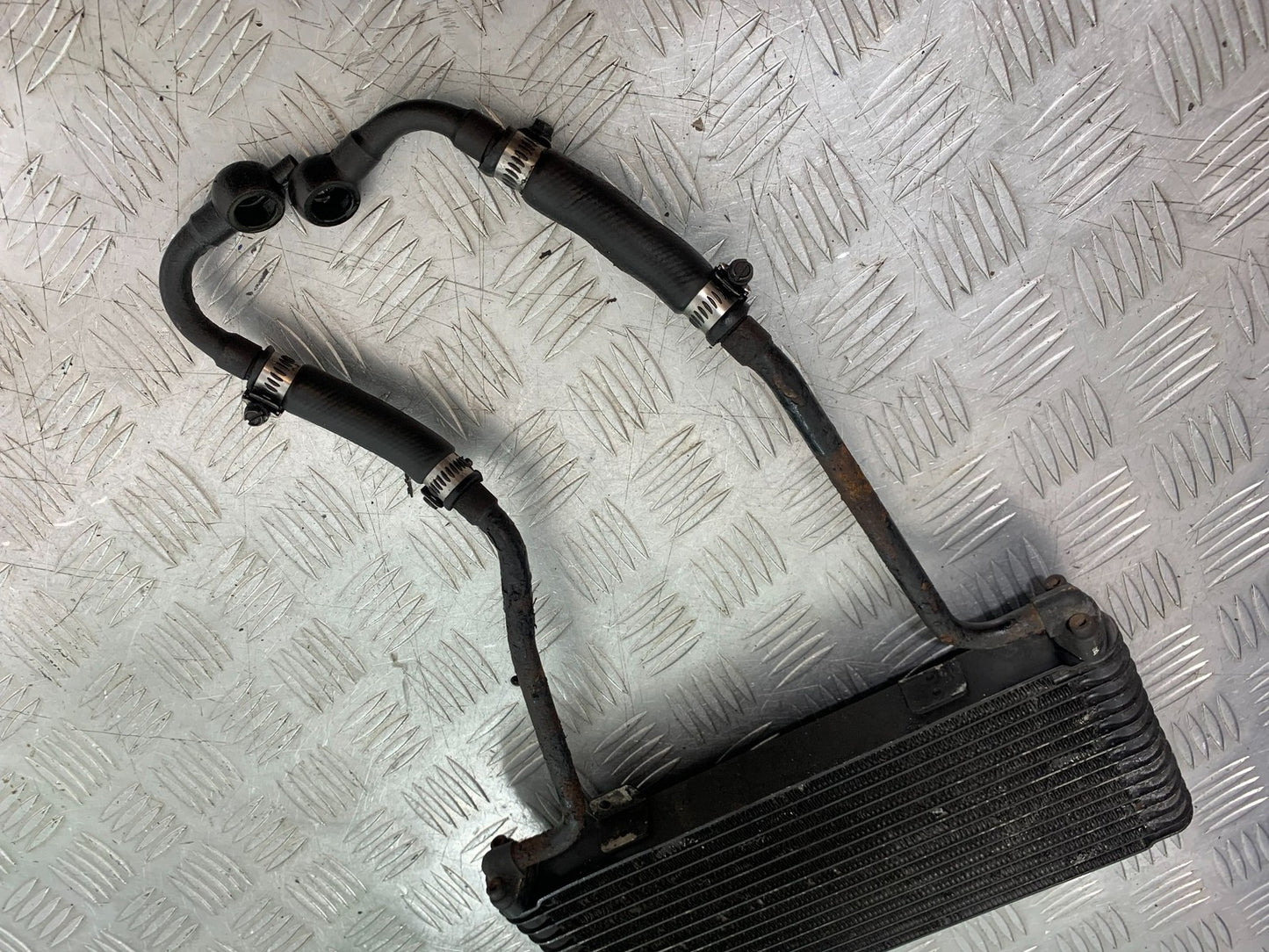 SUZUKI GSF1200 GSF 1200 BANDIT OIL COLLER AND LINES    YEAR 2001-2004 (CMB1188)