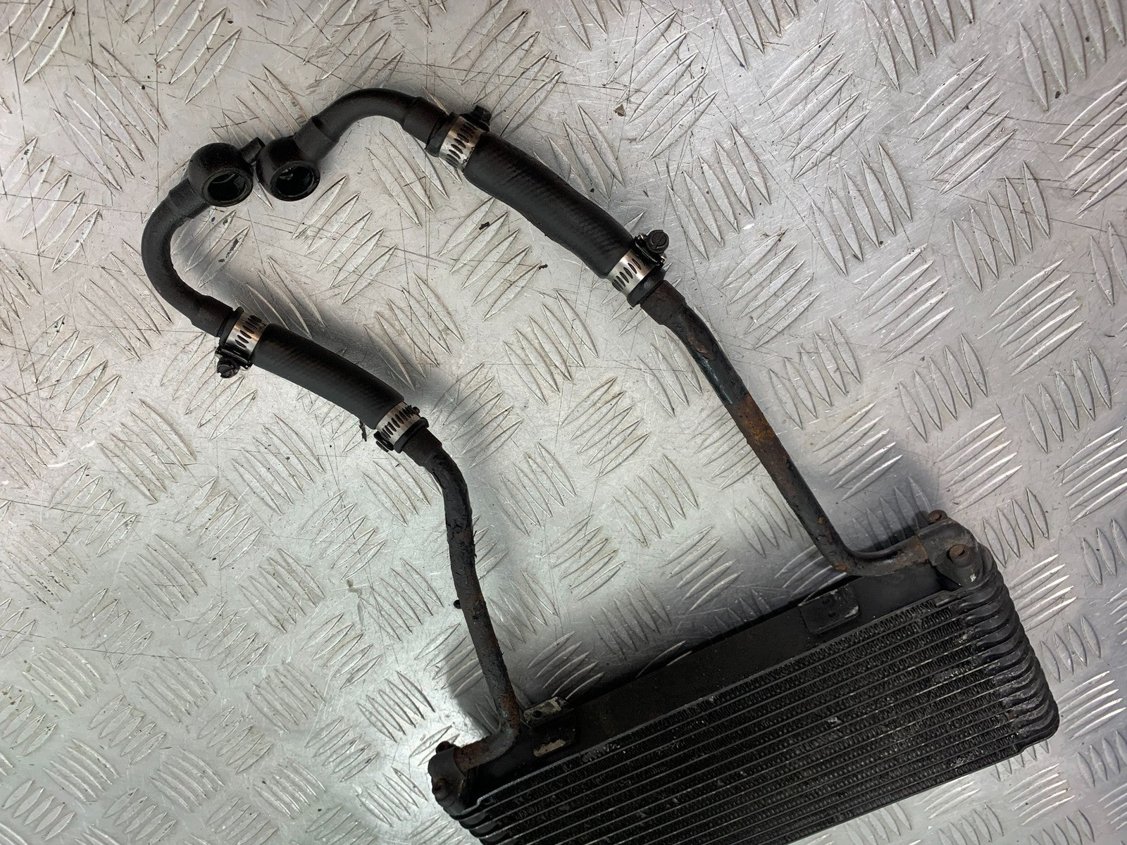 SUZUKI GSF1200 GSF 1200 BANDIT OIL COLLER AND LINES    YEAR 2001-2004 (CMB1188)