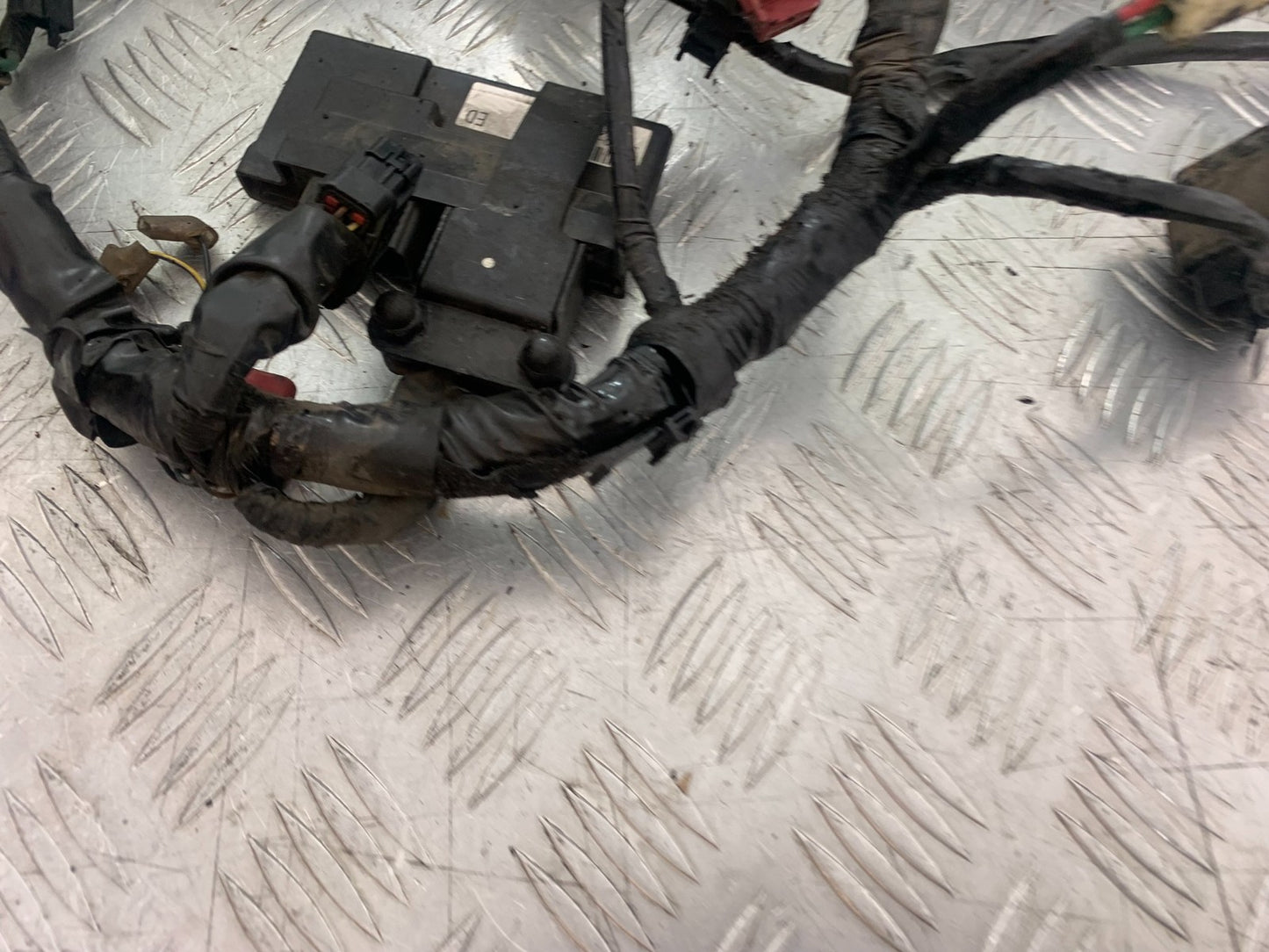 HONDA NT 700 V DEAUVILLE ECU WIRING LOOM (NO KEY)   YEAR 2006-2011 (CMB1211)