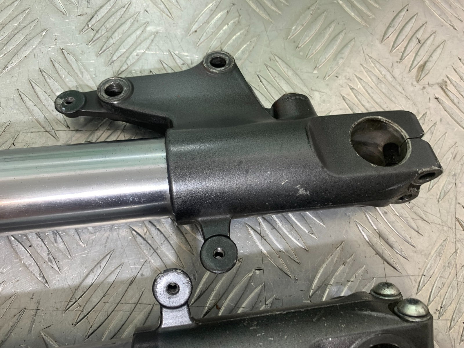 APRILIA RSV1000 RSV 1000 MILLE FORKS   1998- 2003 (CMB1184)