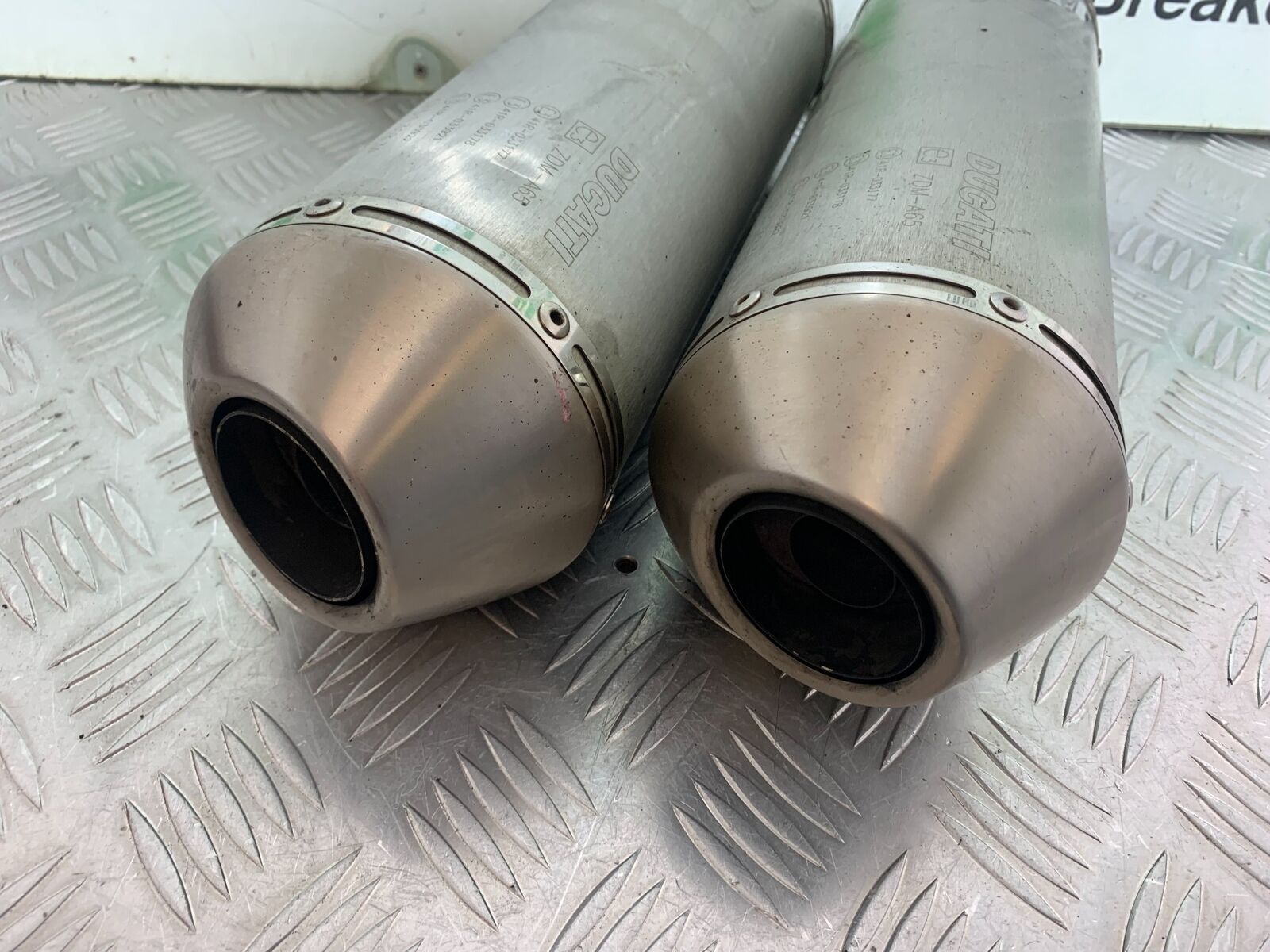 DUCATI STREETFIGHTER 848 SILENCERS  YEAR 2011-2016 (CMB1050)