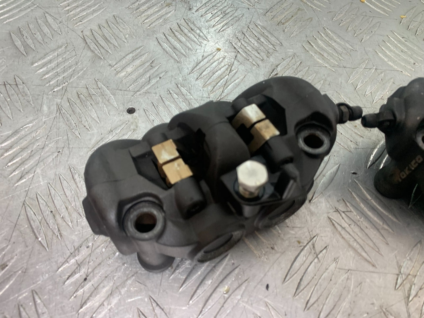 KAWASAKI ZX10R ZX10 R FRONT BRAKE CALIPERS 2008-2010 (CMB1206)