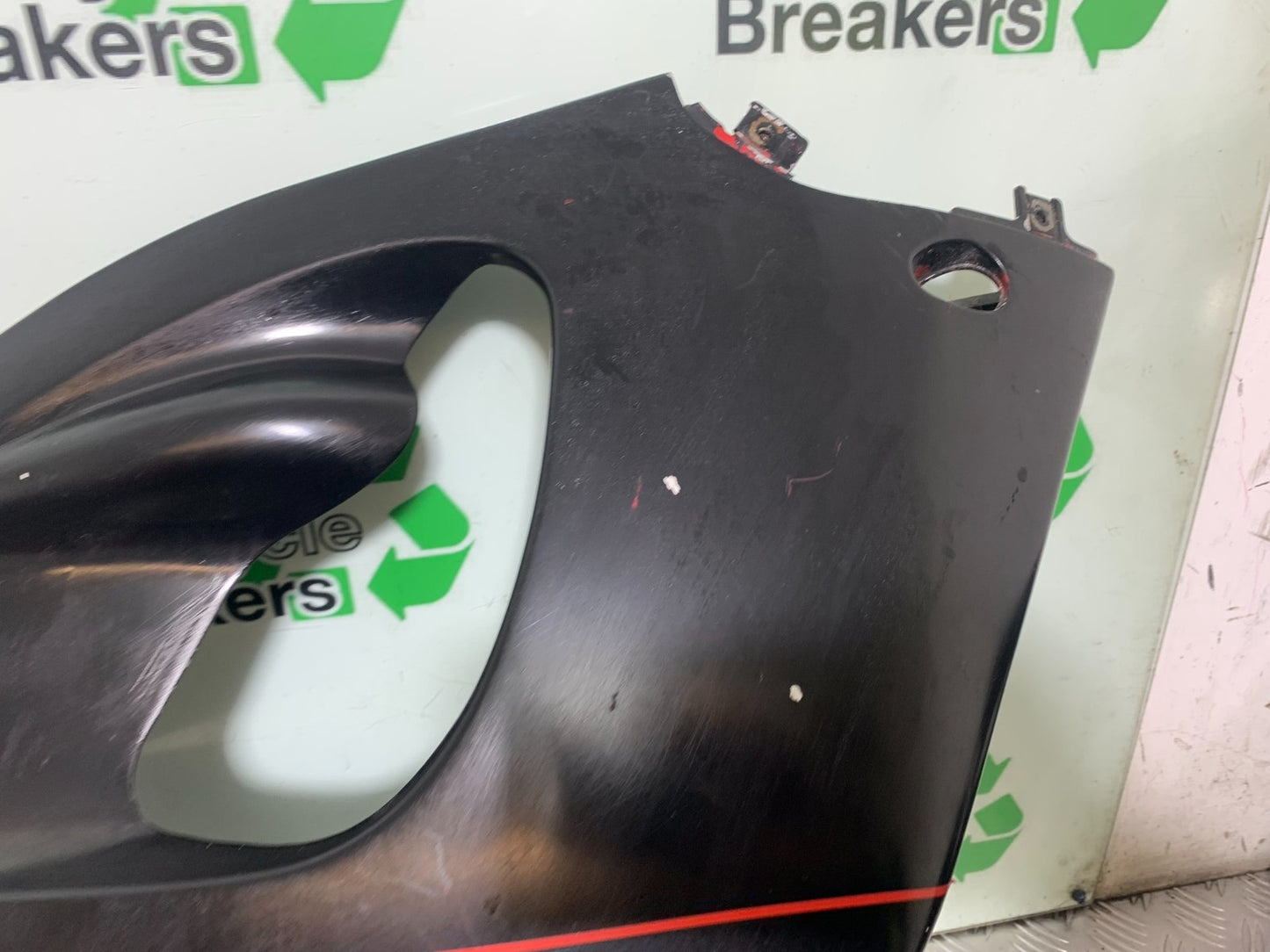SUZUKI GSXR600 GSXR 600 SRAD RIGHT FAIRING PANEL YEAR 1997-2000 (CMB1276)