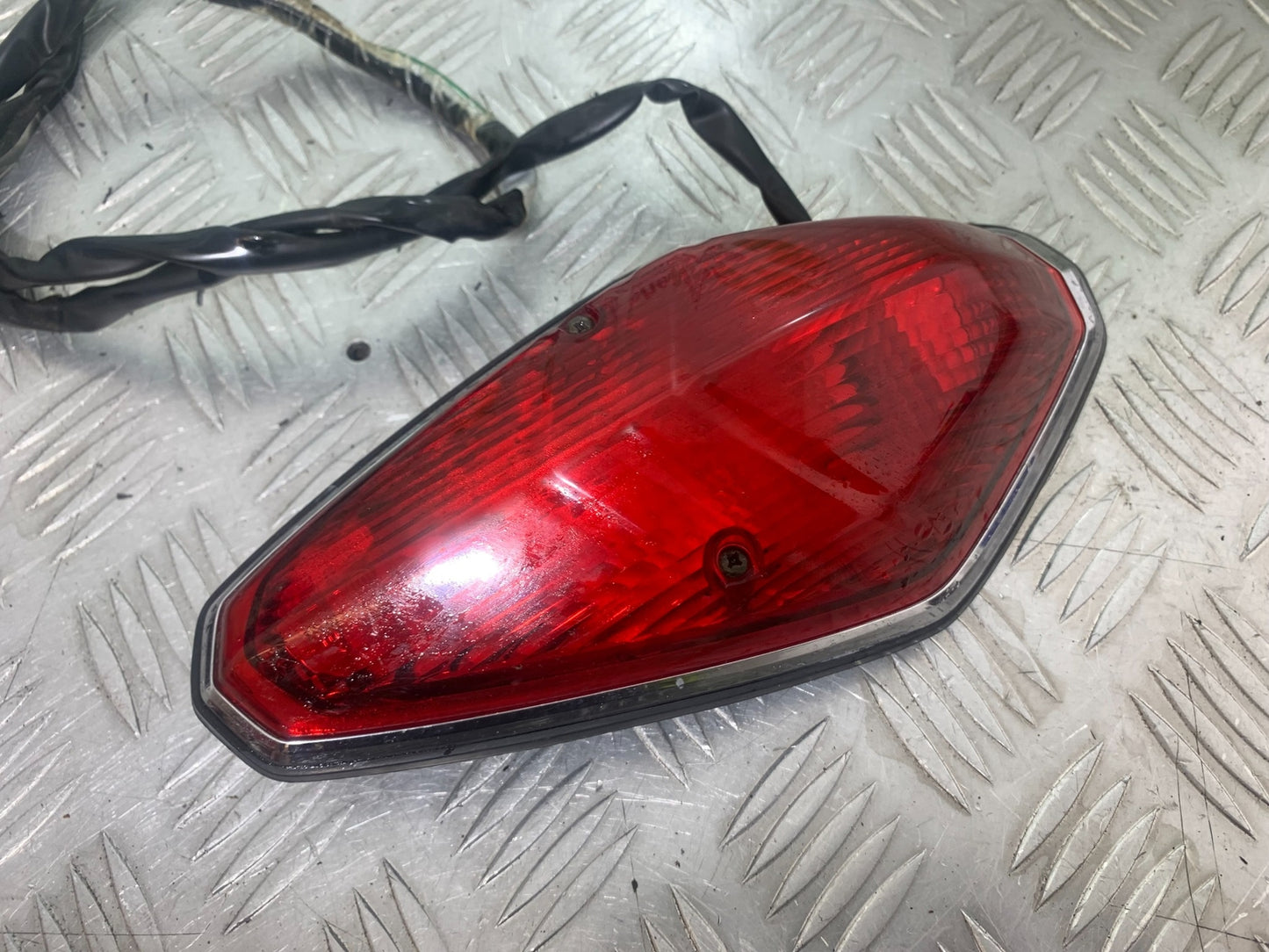 HONDA VTX1300 S-6 REAR LIGHT  YEAR 2004-09 (CMB1159)