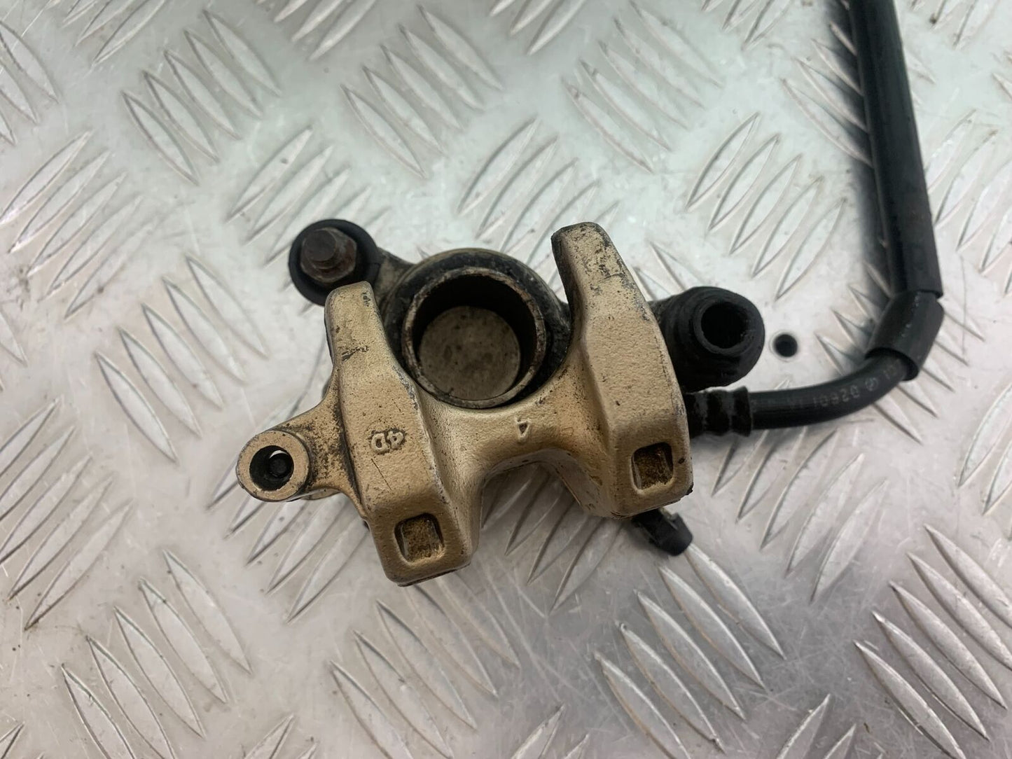 HONDA CBR125 CBR 125 REAR CALIPER  (SOLD AS PARTS ) YEAR 2004-06  (CMB1040)