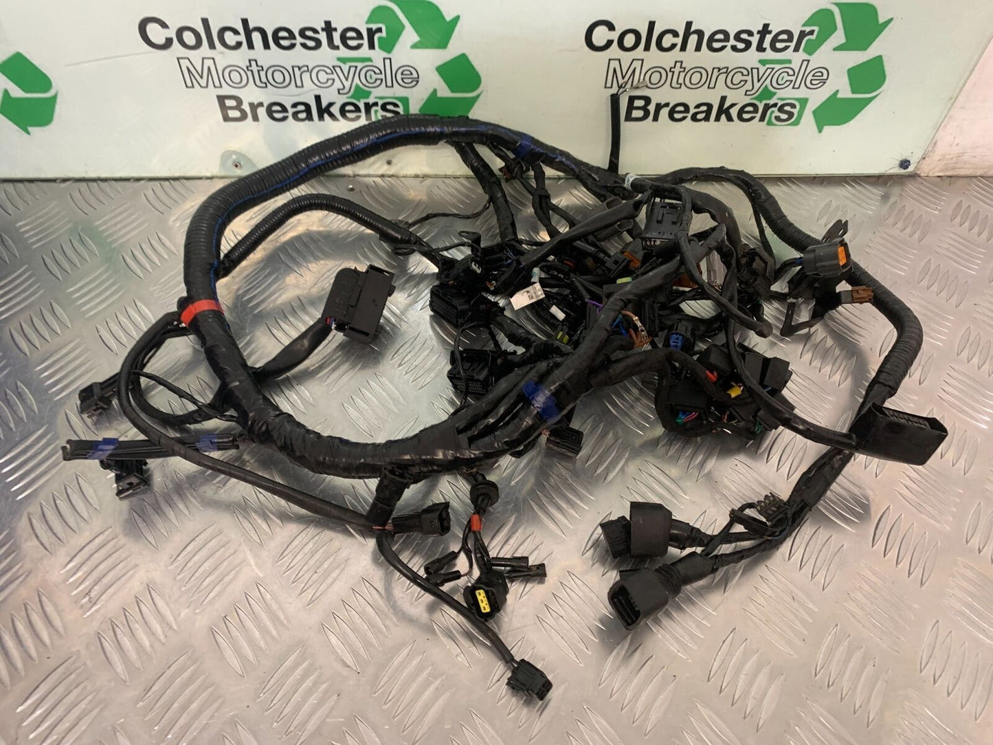 TRIUMPH TIGER 800 XCX WIRING LOOM   YEAR 2015-2017  (STOCK 966)
