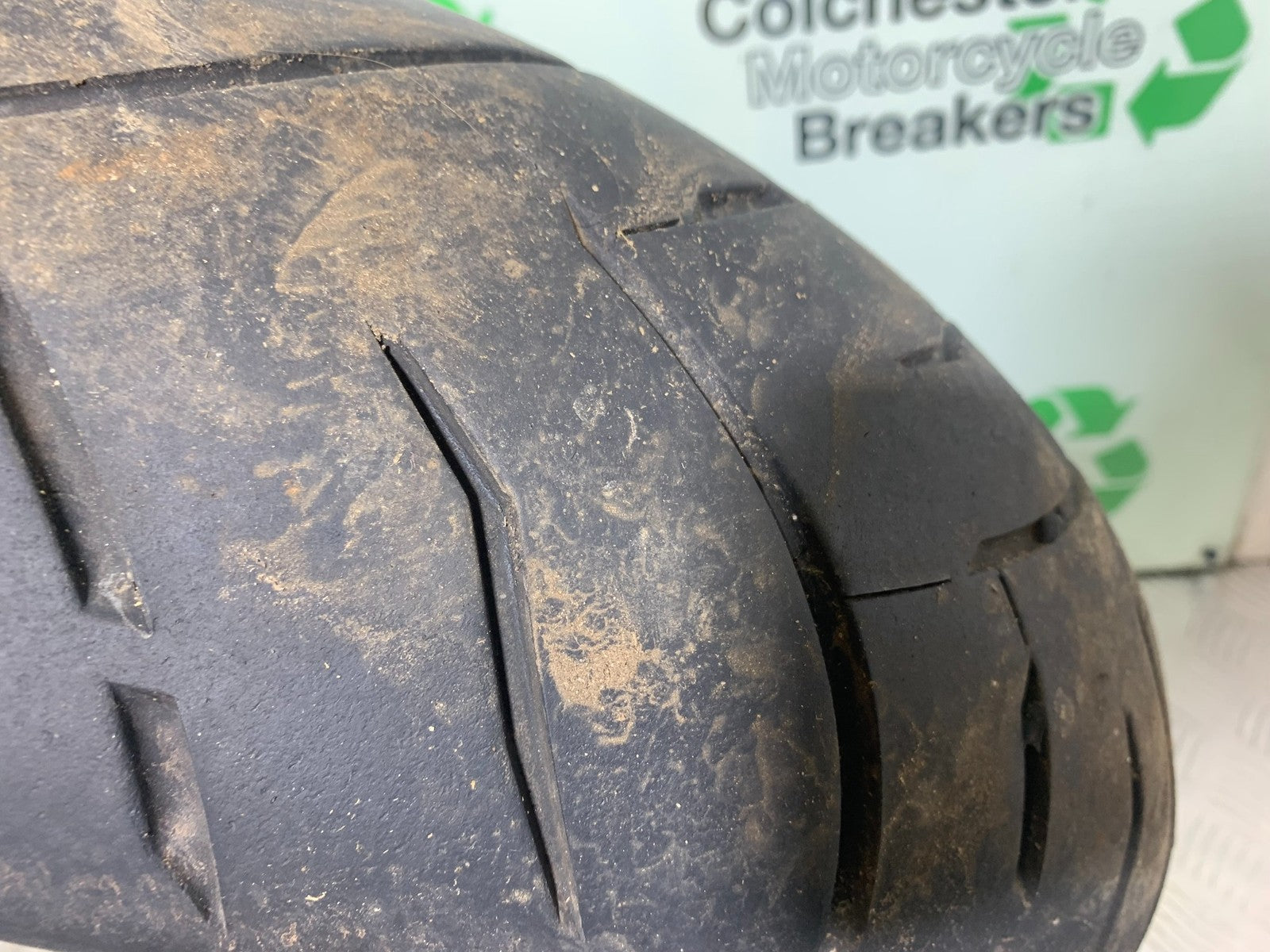 YAMAHA XJR1300 XJR 1300 REAR WHEEL  YEAR  1999-2003 (CMB1119)
