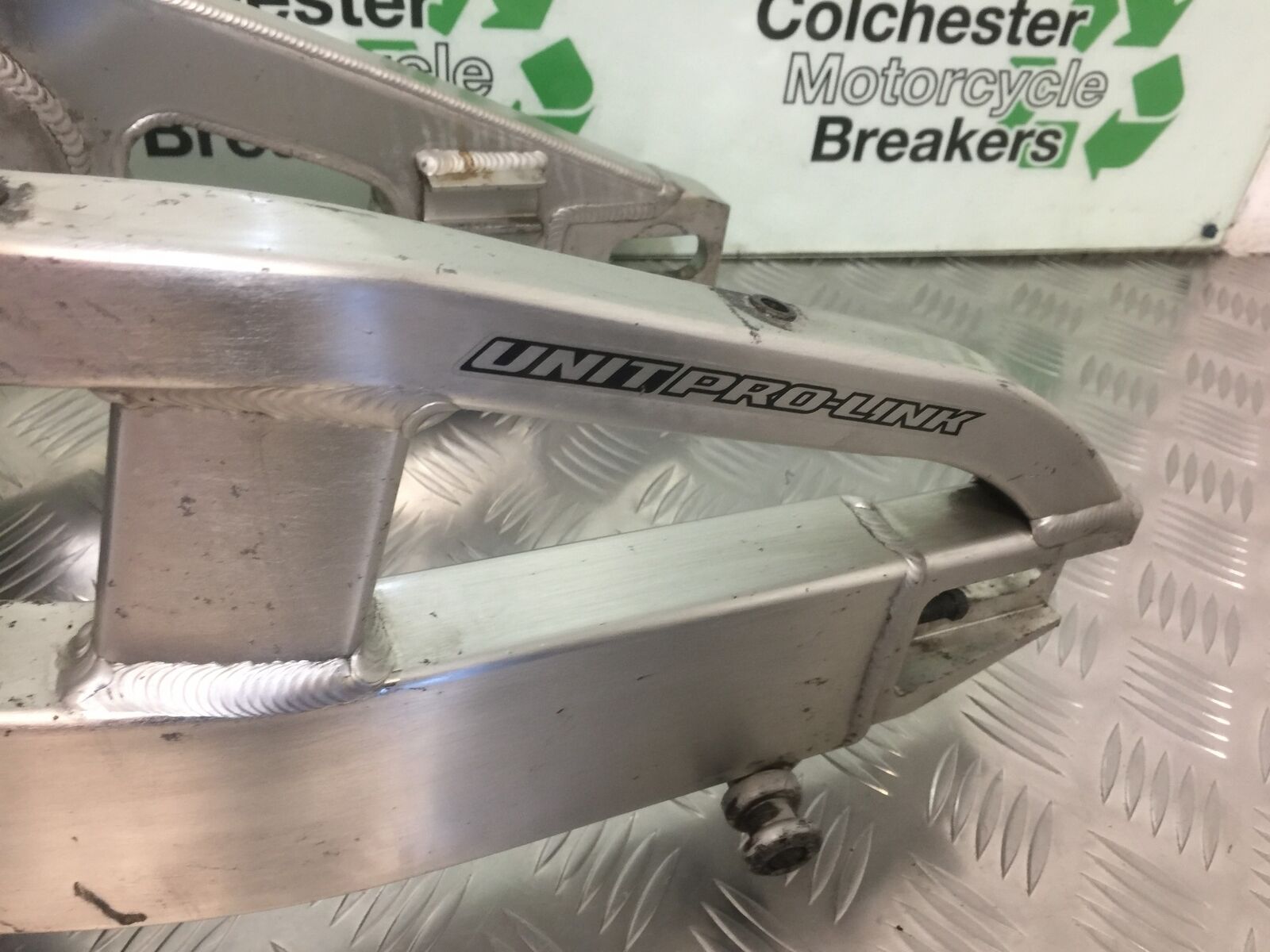 HONDA CBR600 RR SWINGARM  YEAR 2005-2006 (STOCK 933)
