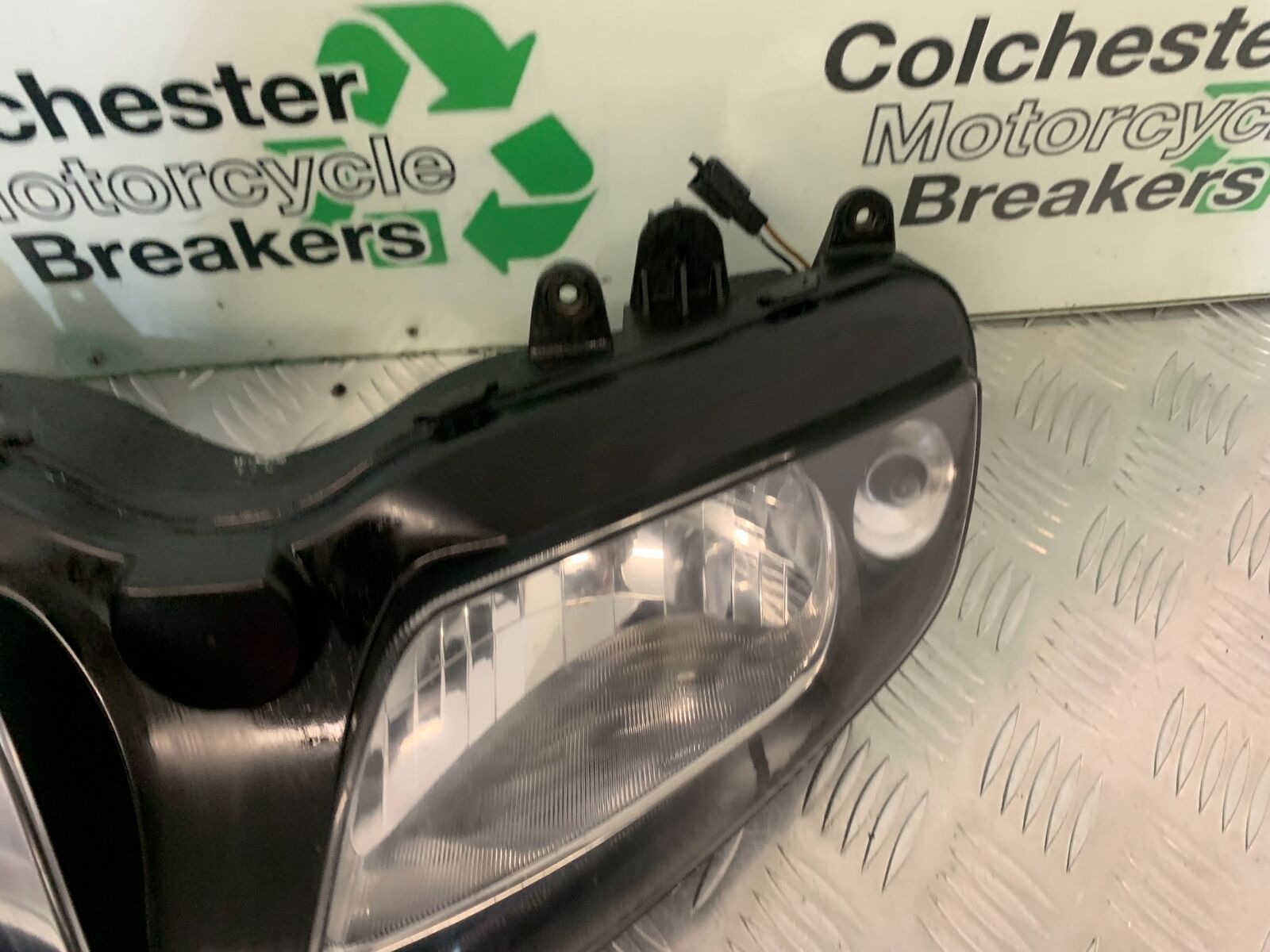 SUZUKI SV1000 SV 1000 K4 HEADLIGHT  YEAR 2004 (STOCK 990)