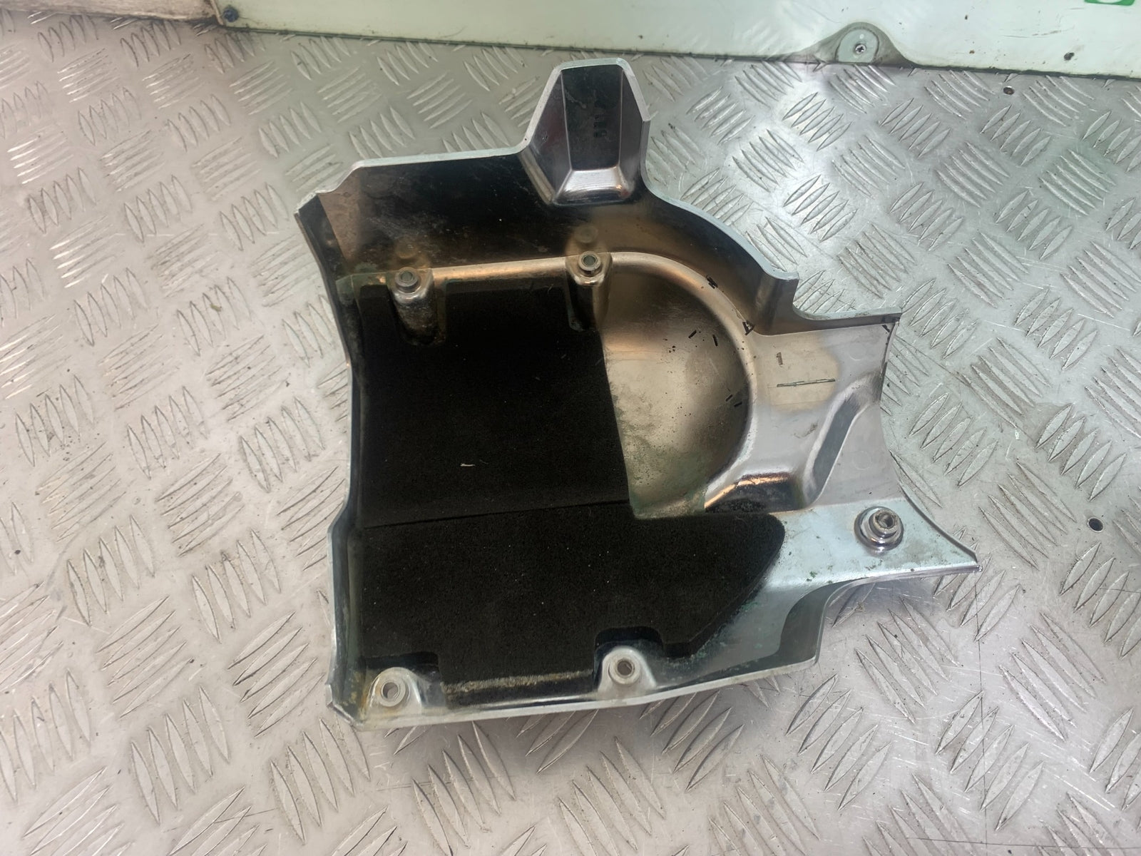 HONDA VTX1300 S-6 SPROCKET COVER   YEAR 2004-09 (CMB1159)