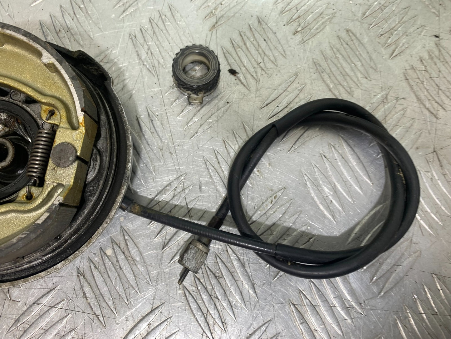 HONDA CG125 CG 125 FRONT BRAKE HUB  YEAR 1998-2000 (CMB1282)