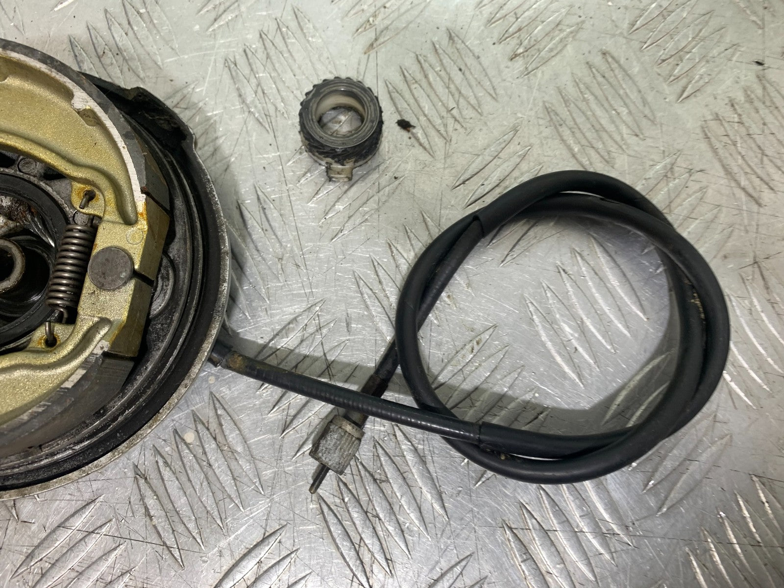 HONDA CG125 CG 125 FRONT BRAKE HUB  YEAR 1998-2000 (CMB1282)