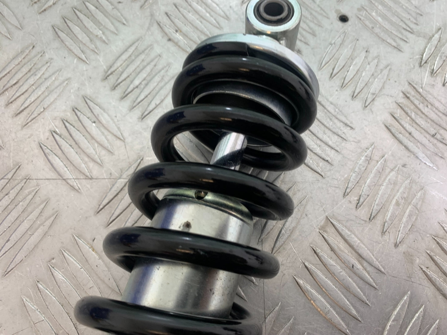 TRIUMPH TRIDENT 660 REAR SHOCK   YEAR 2021-2024 (CMB1148)