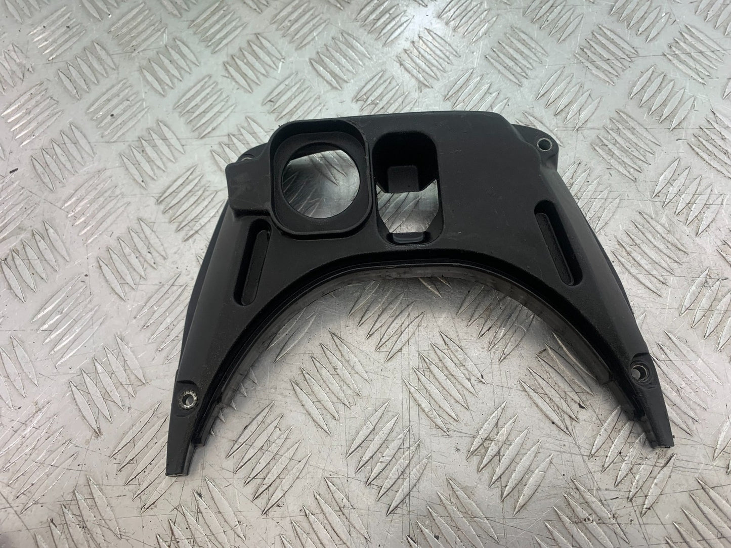 PIAGGIO VESPA GTS 125 PETROL CAP INFILL COVER YEAR 2009-14 (CMB1261)