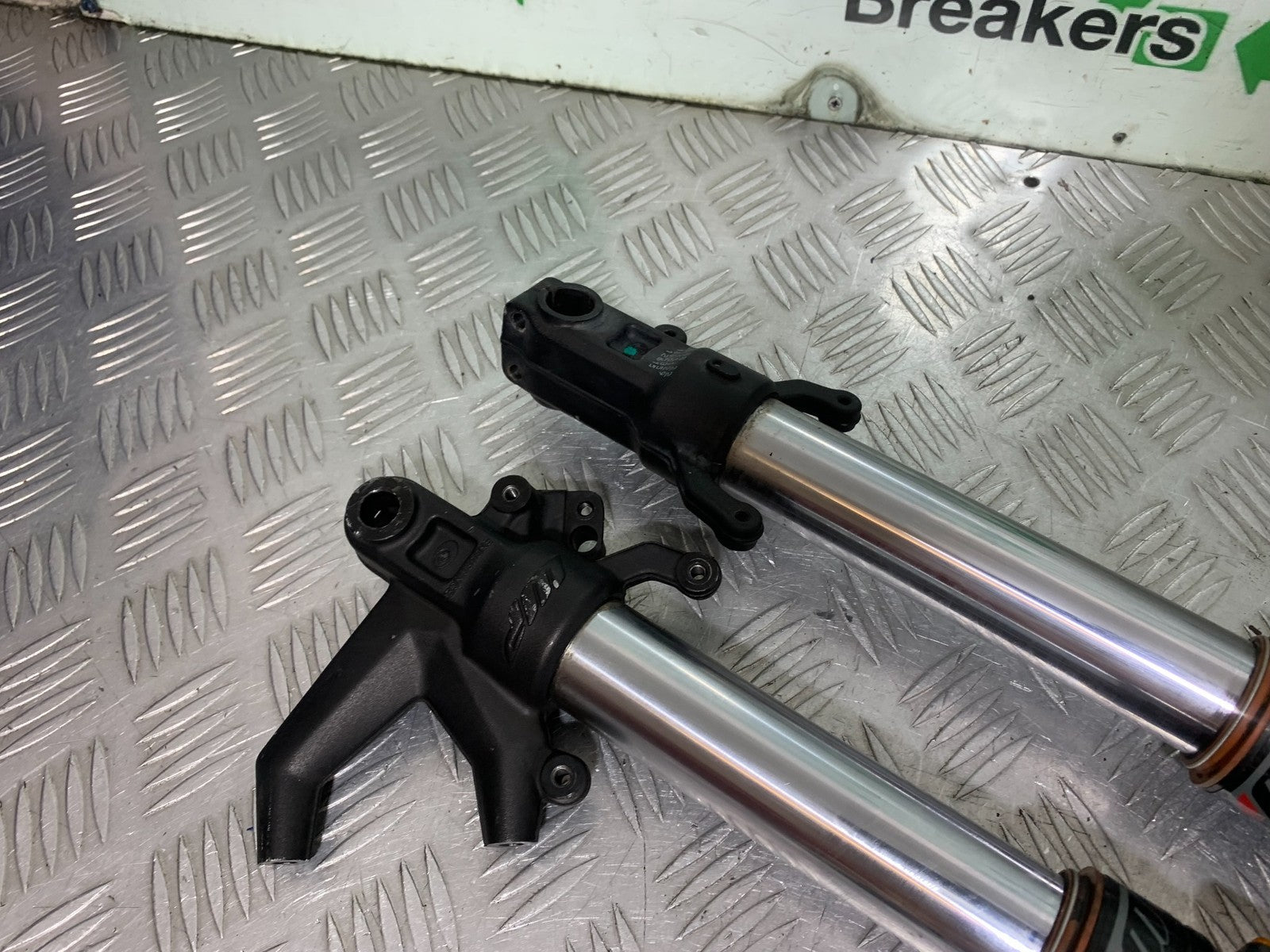 KTM DUKE 390 FORKS  YEAR 2017- 2023 (CMB1314)
