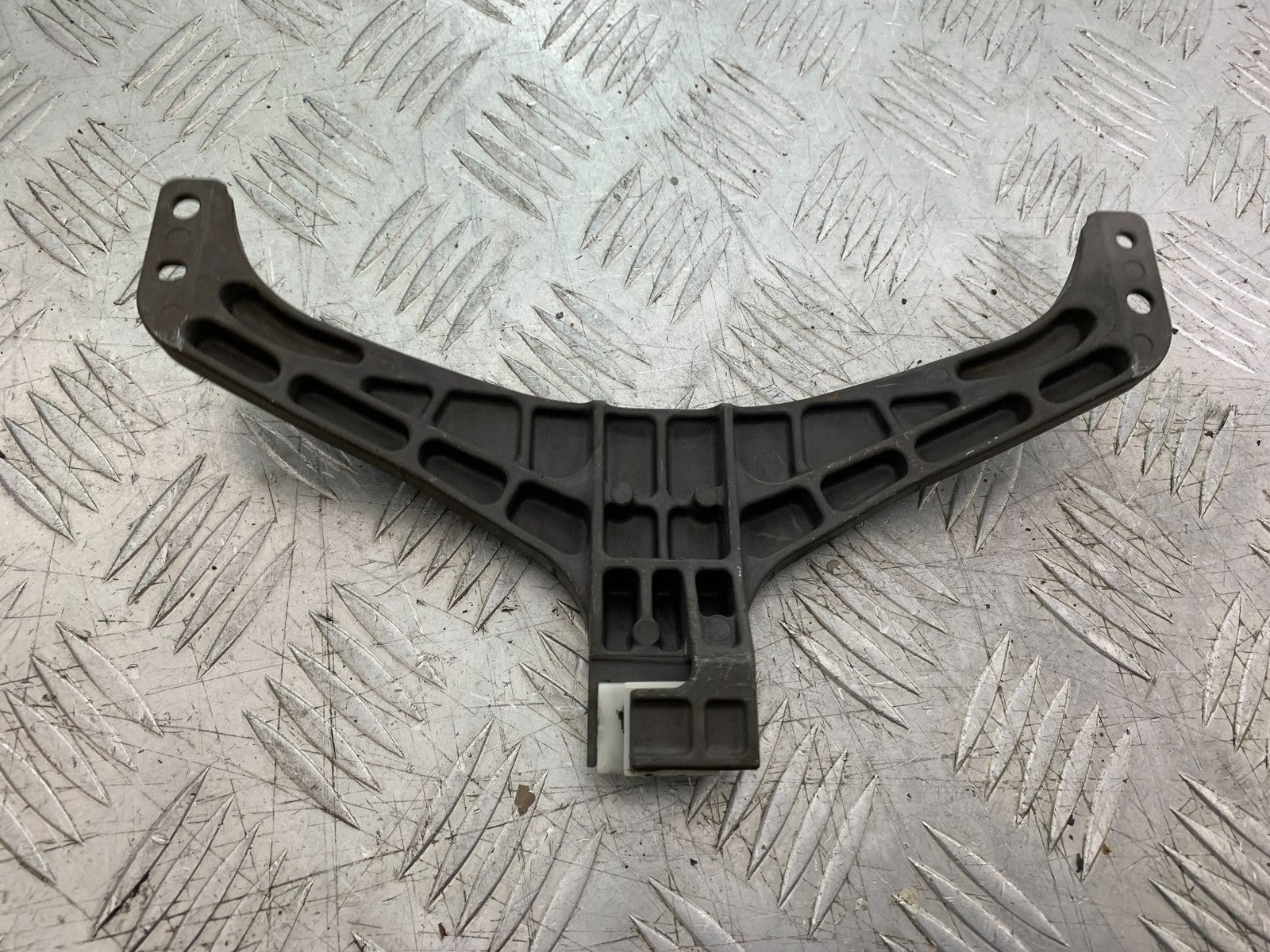 KAWASAKI GTR1400 GTR 1400 BRACKET  YEAR 2007-2009 (CMB1306)