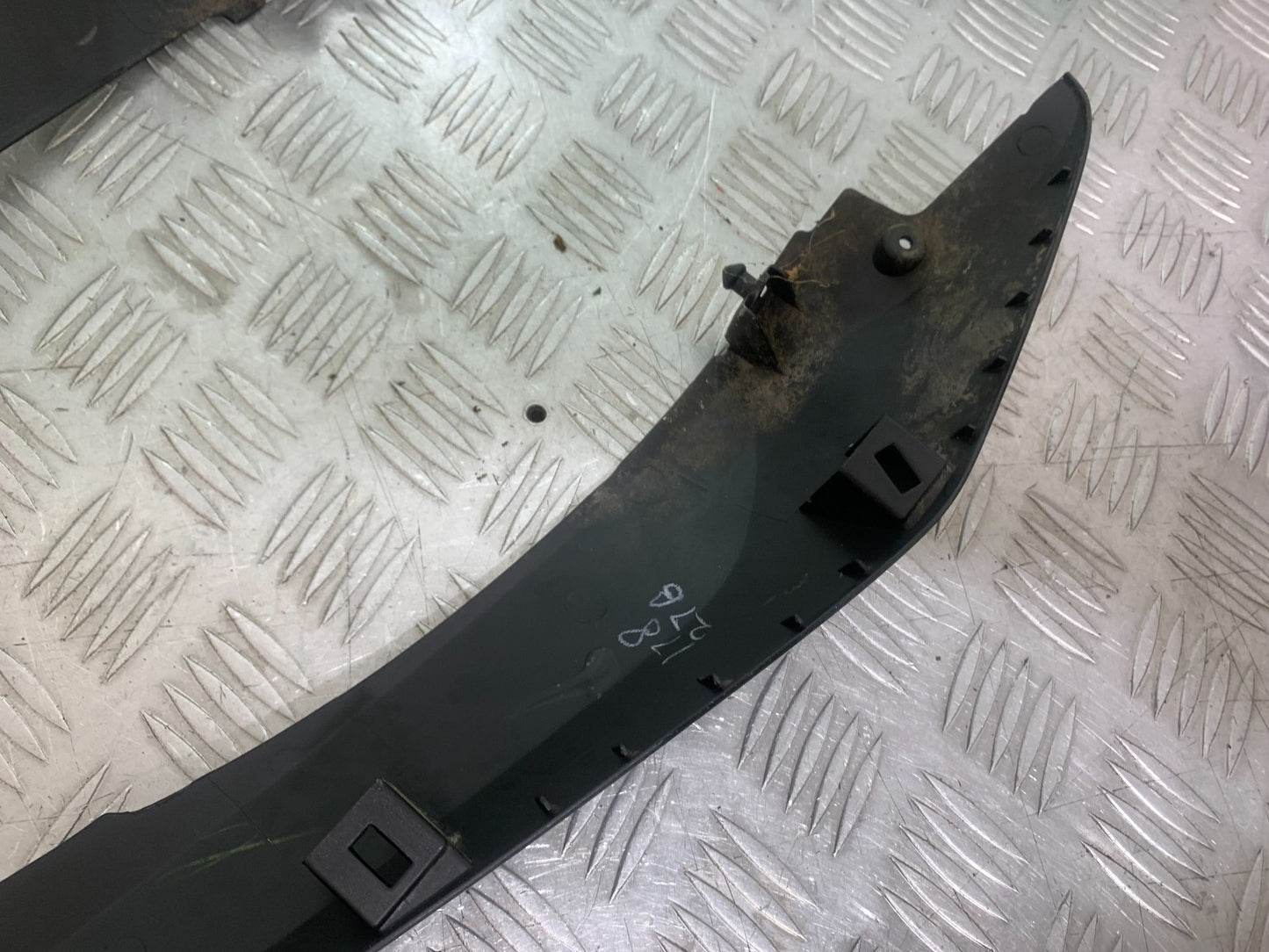 HONDA CBF125 CBF 125 BOTTOM TAIL PIECE YEAR 2009-14 (CMB1182)