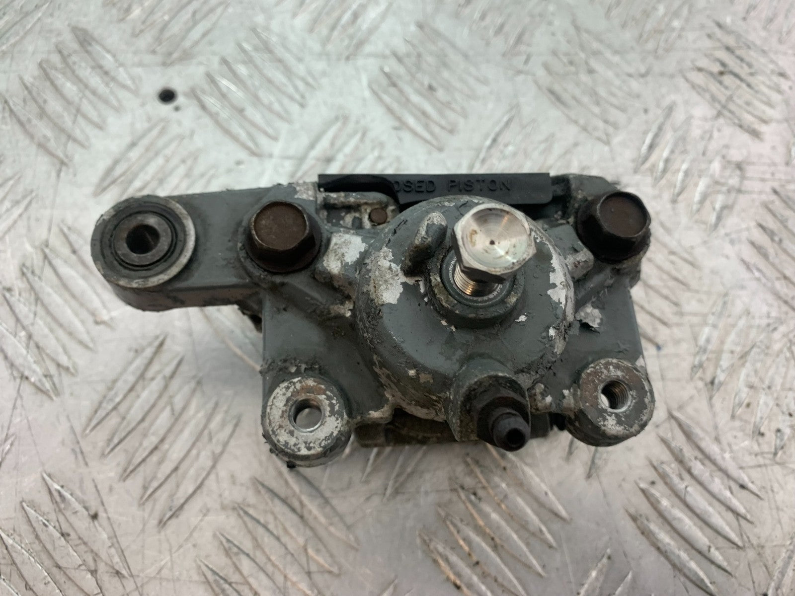 KAWASAKI ZZR1100 D REAR BRAKE CALIPER YEAR 1993-2001 (CMB1289)