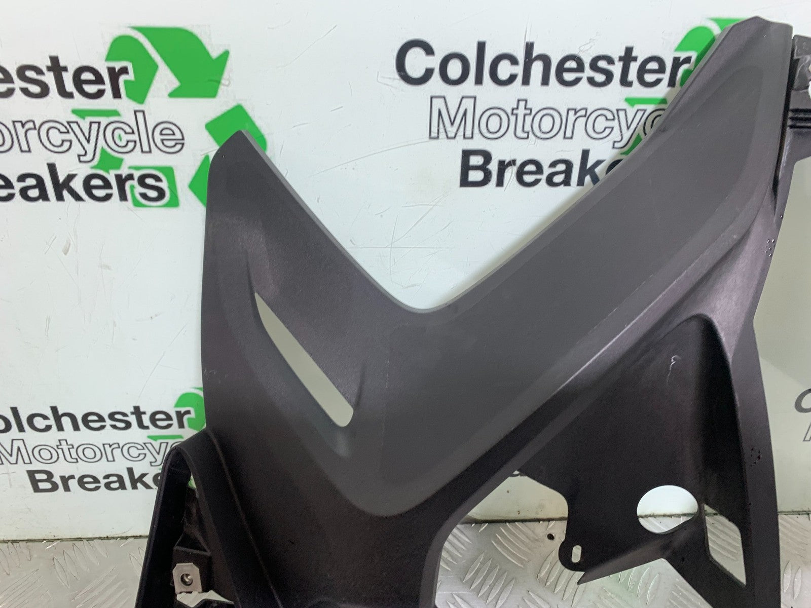 BMW F800 GT LEFT FAIRING PANEL   YEAR 2013-2017 (CMB1248)